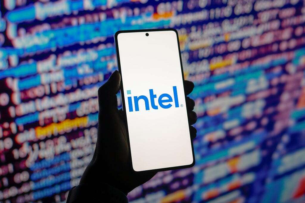 Confused about the potential Qualcomm-Intel deal? Here's why it matters even if it doesn't happen. 