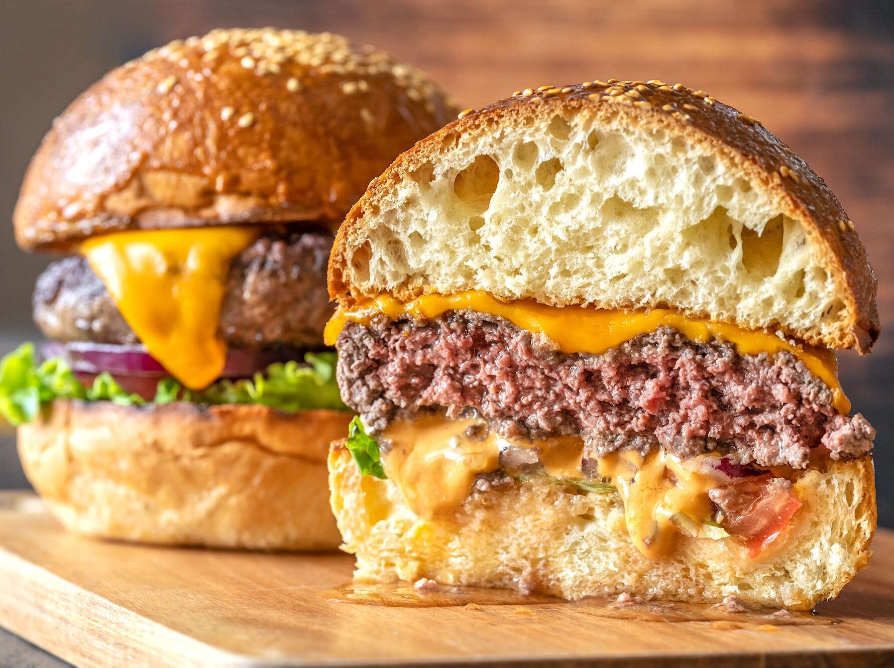 3 tips for making the perfect burger at home, according to the top butcher expert in America