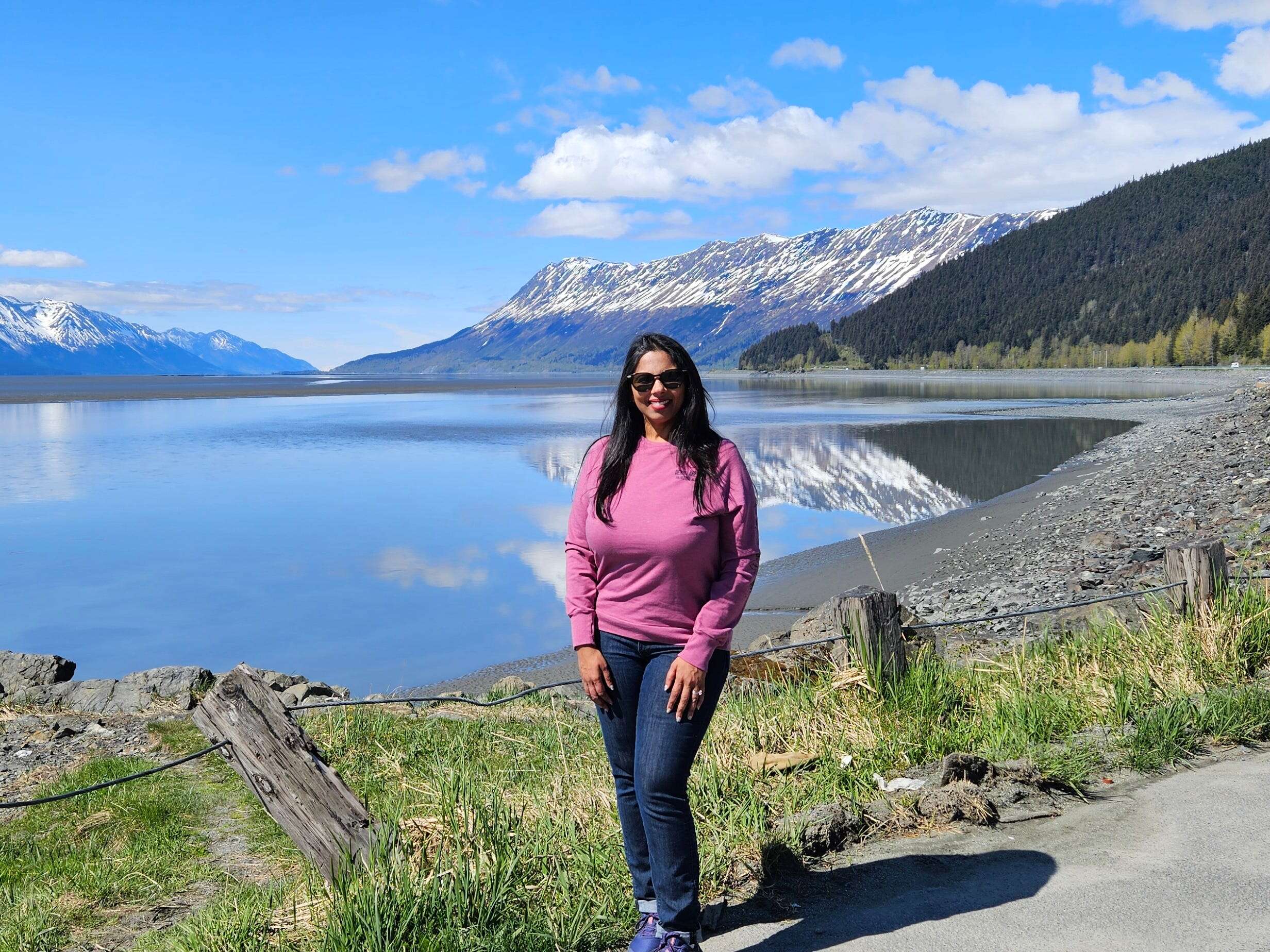 I'm a solo traveler who visited Alaska. Here are 4 activities I'd recommend to other first-time visitors.