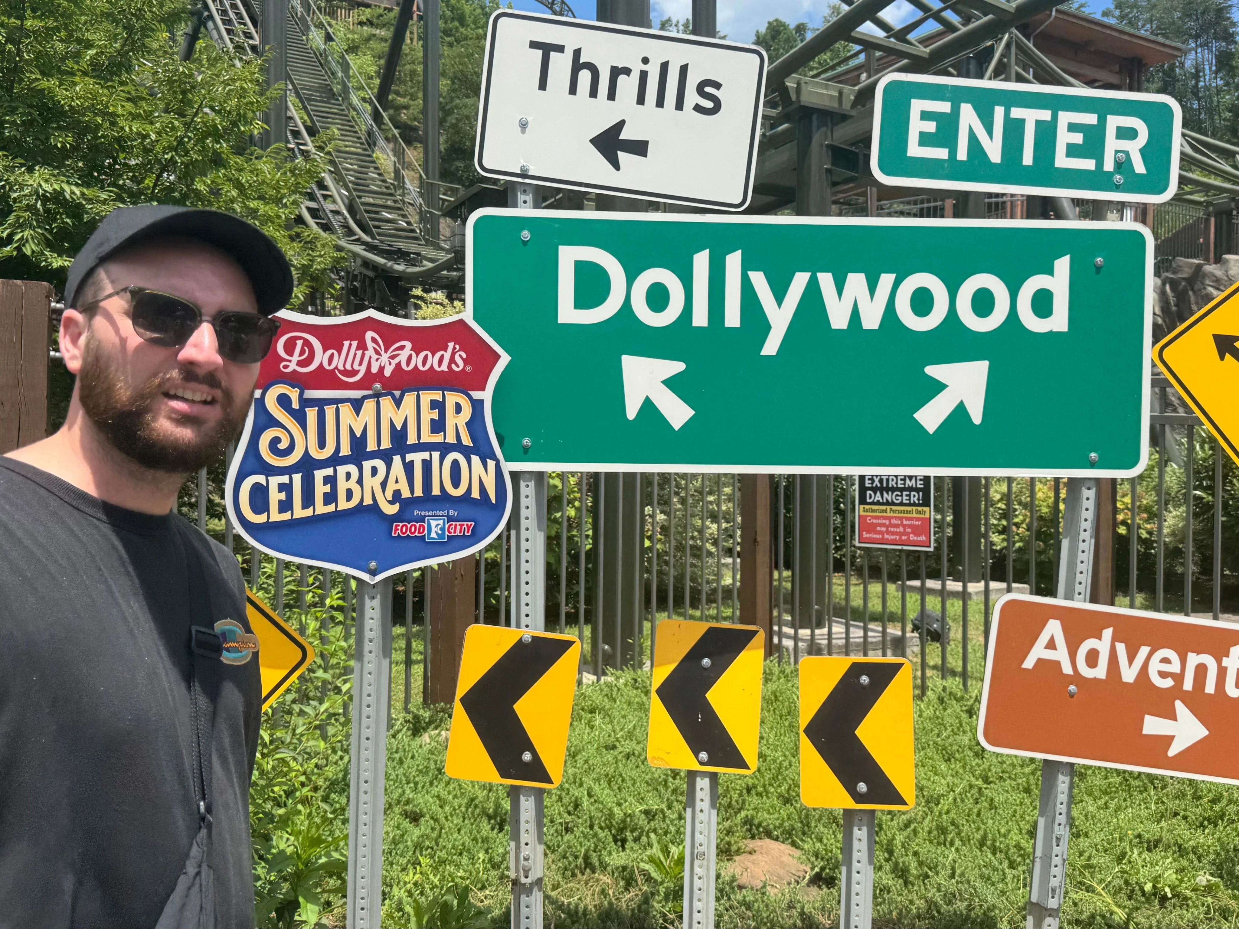 I'm a Disney World fan who went to Dollywood for the first time. It was cheaper, less crowded, and exceeded my expectations.