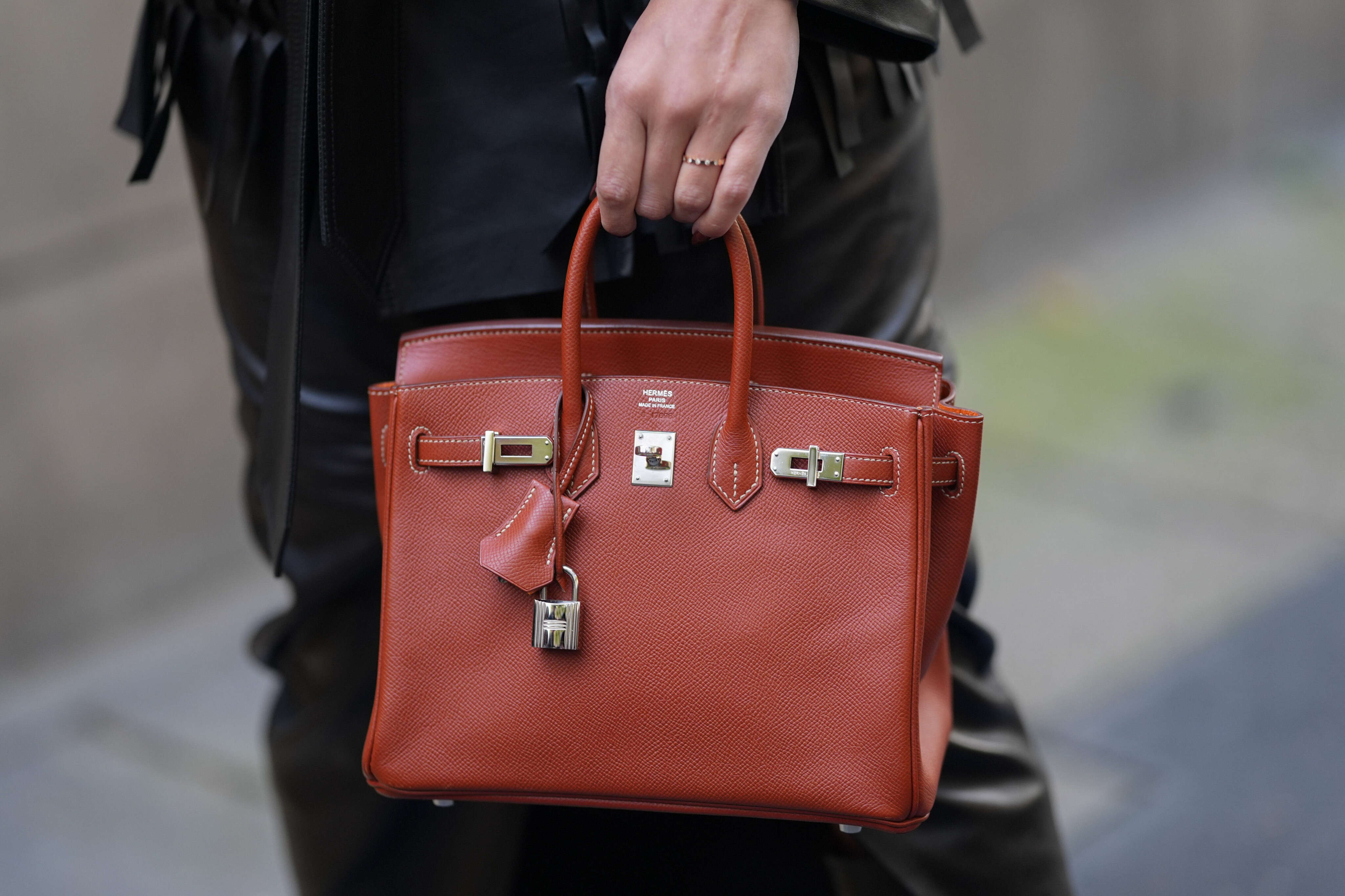 These are the telltale signs of a fake Hermès Birkin, according to a vintage luxury expert with 20 years of experience