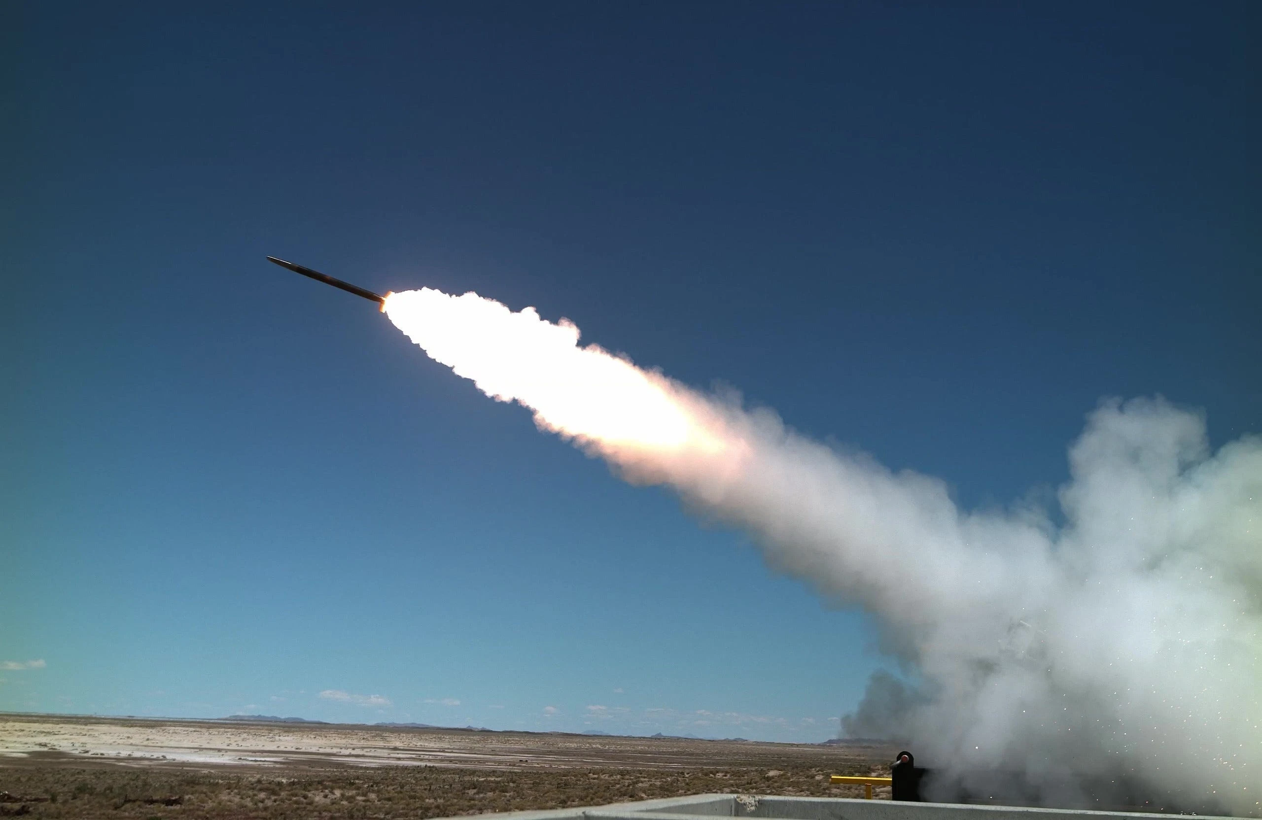 How the US Army is experimenting with giving its shoulder-launched Stinger missiles a much longer reach