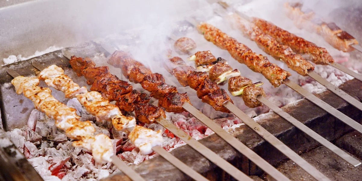 Inside the dinner rush serving 300 people at NYC's best kebab restaurant