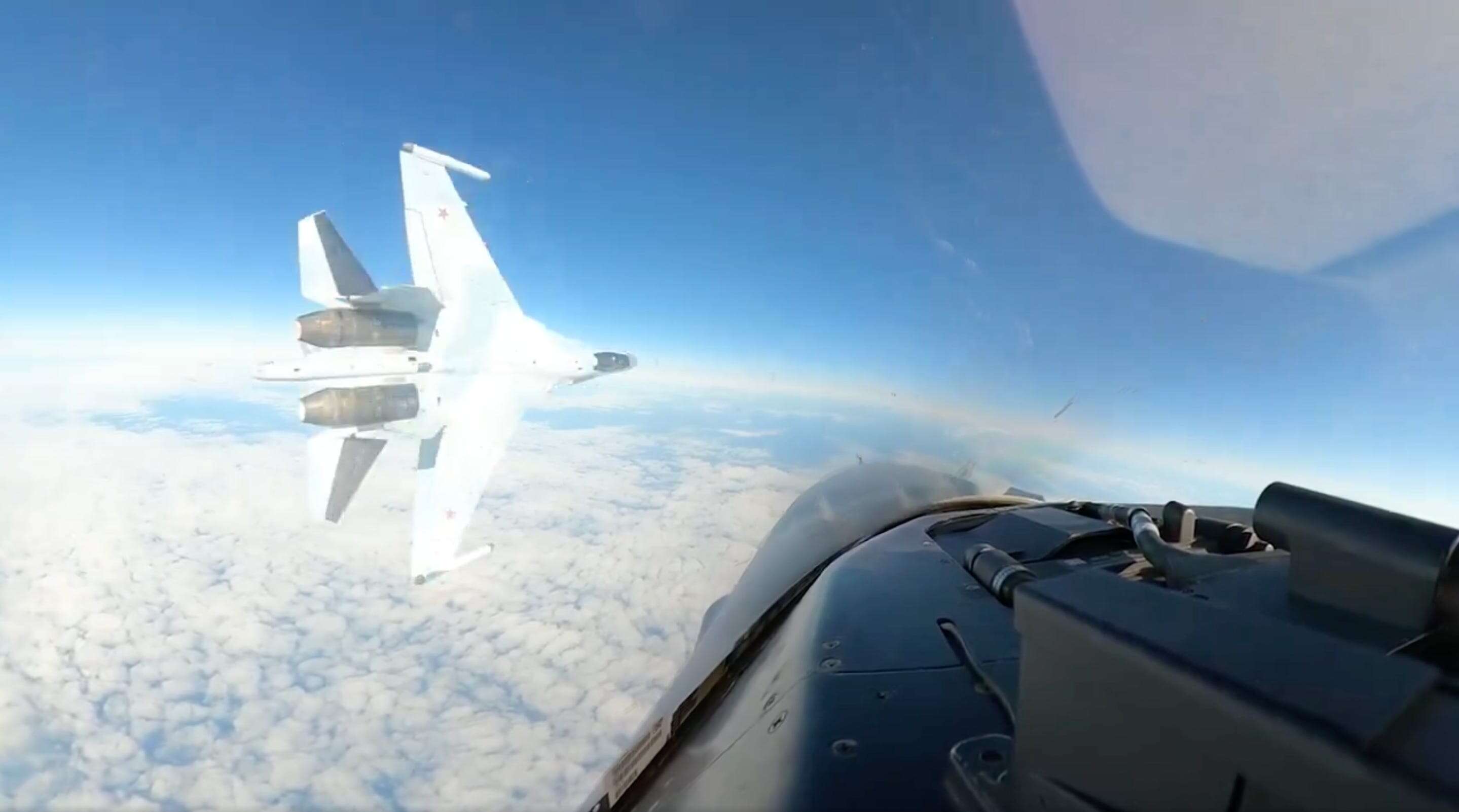 What made this Russian fighter jet's shockingly aggressive maneuvers near a US F-16 so dangerous