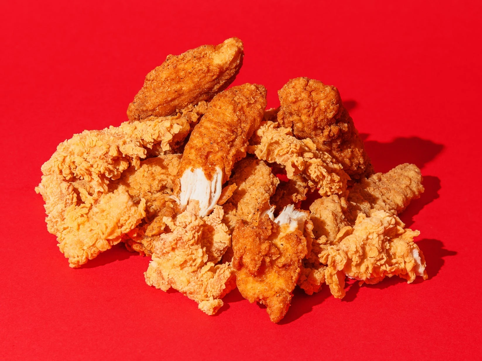 7 fast-food trends that will be everywhere in 2025, from chicken tenders to dipping sauces