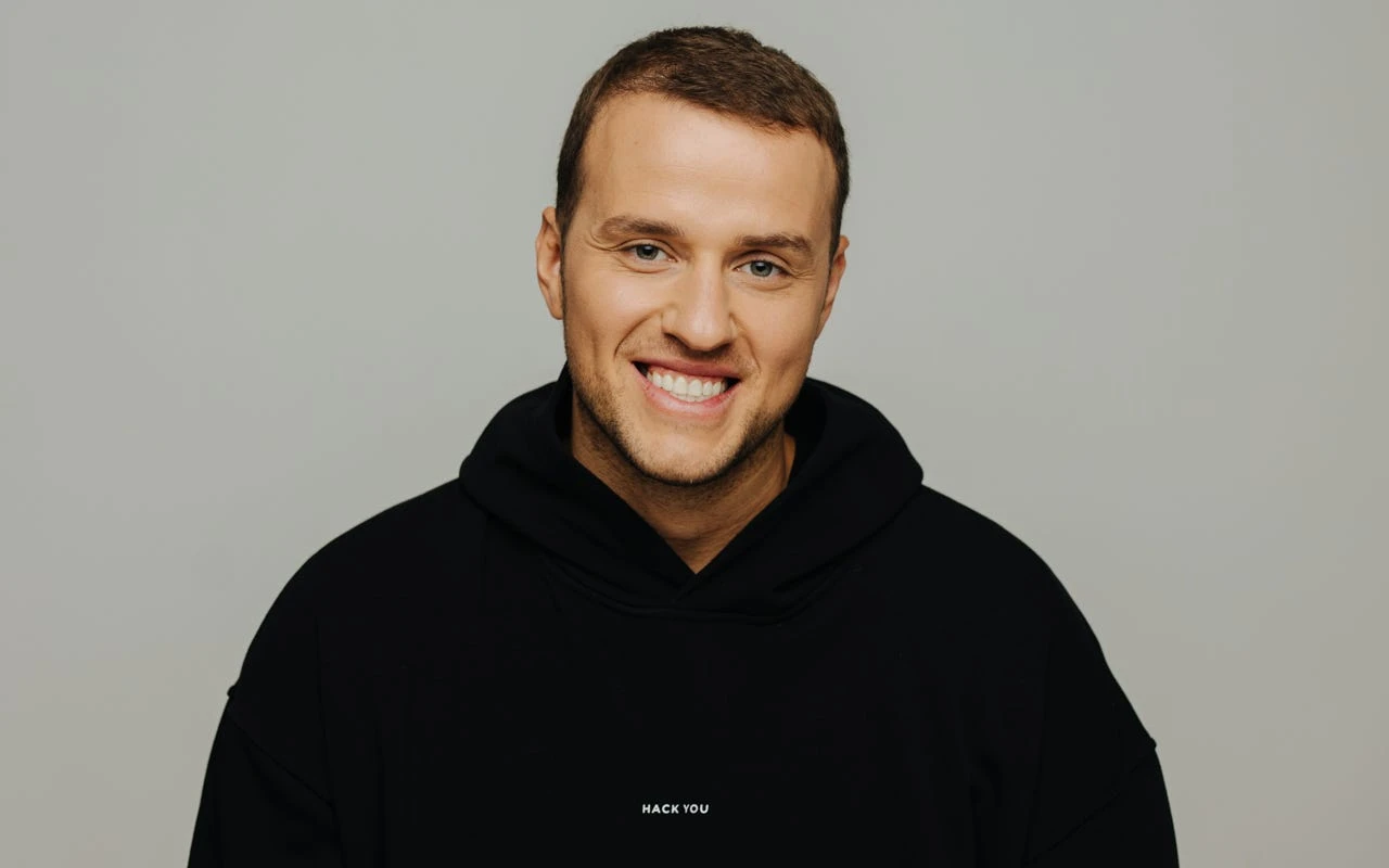 A supplement company CEO explains how he uses visualization for success, from his days in college basketball to getting big-name investors  