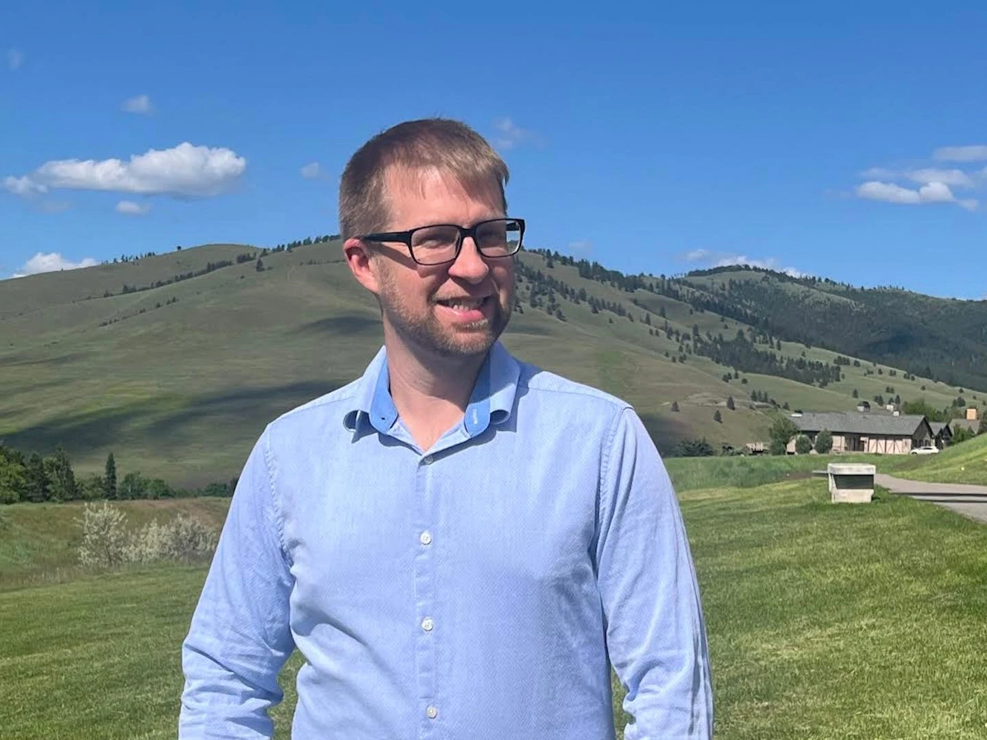After get laid off by Amazon and Microsoft, he focused his job search on where tech was headed next