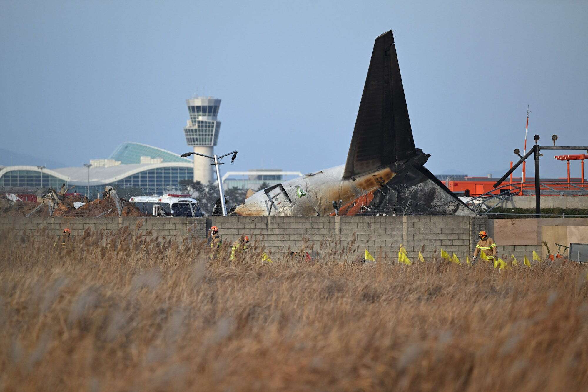 Passengers are mass-canceling flights with South Korea's Jeju Air after its fatal crash