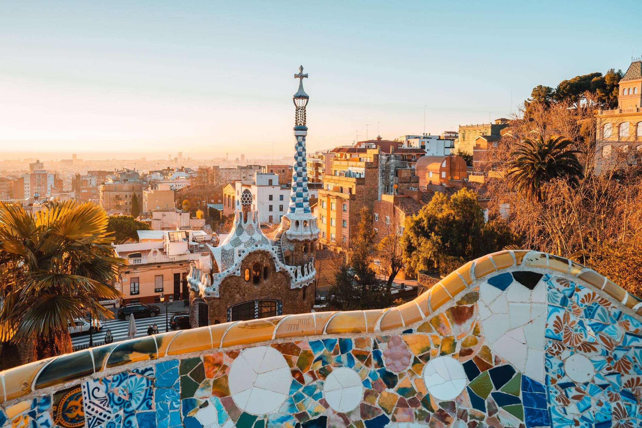 I've lived in Barcelona for years. Here are 6 things tourists should skip — and what they should do instead.