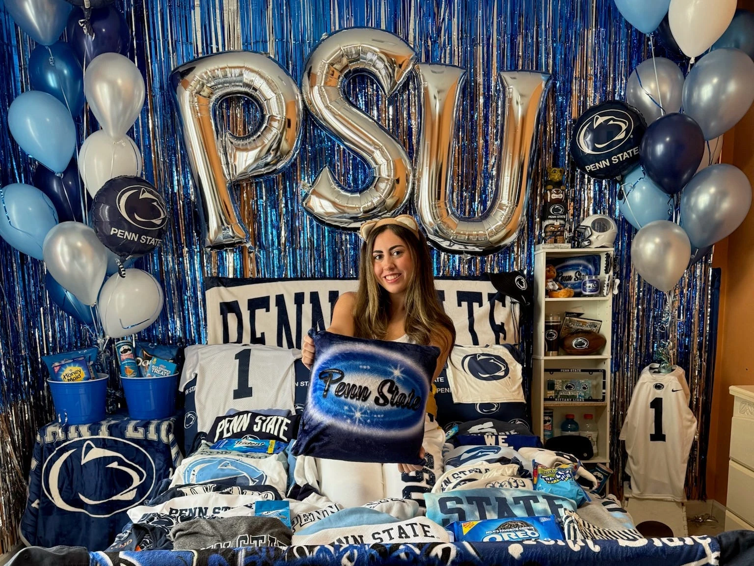 The rise of the college bed party: Parents are spending big bucks to announce their kid's college decision — and small business owners are cashing in