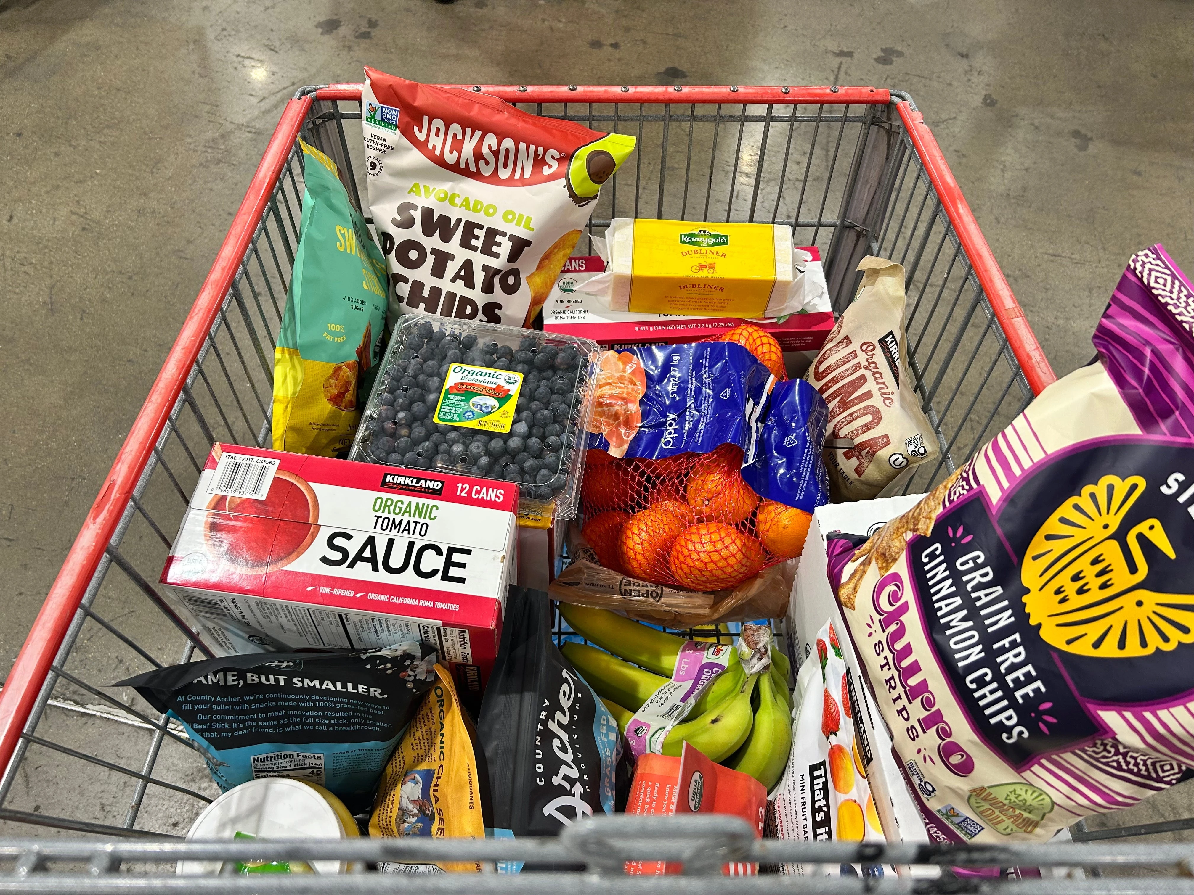 I'm a dietitian and mom of 2. Here are 12 quick snacks I buy at Costco with my executive membership.
