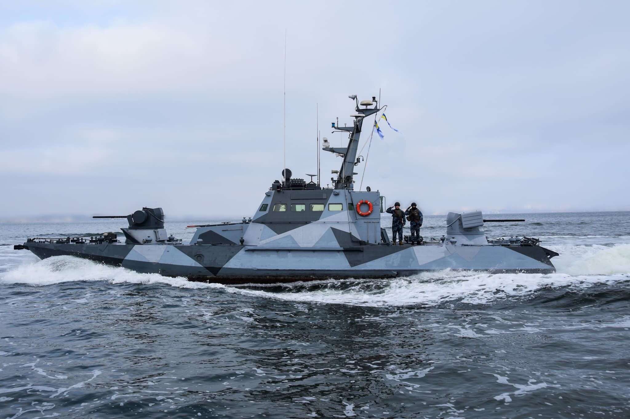 Ukraine's tiny navy is using a WWI-era tactic to confuse its enemy