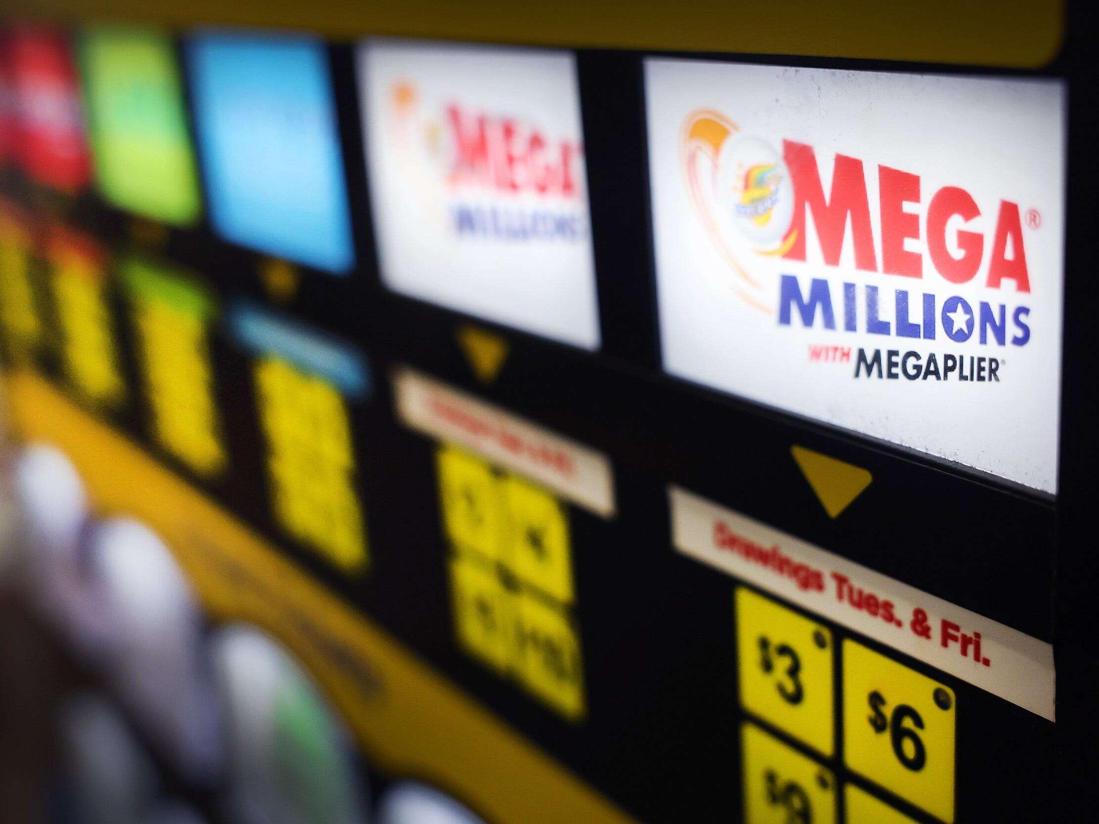 20 lottery winners who lost it all — as a $935 million Powerball jackpot is still up for grabs