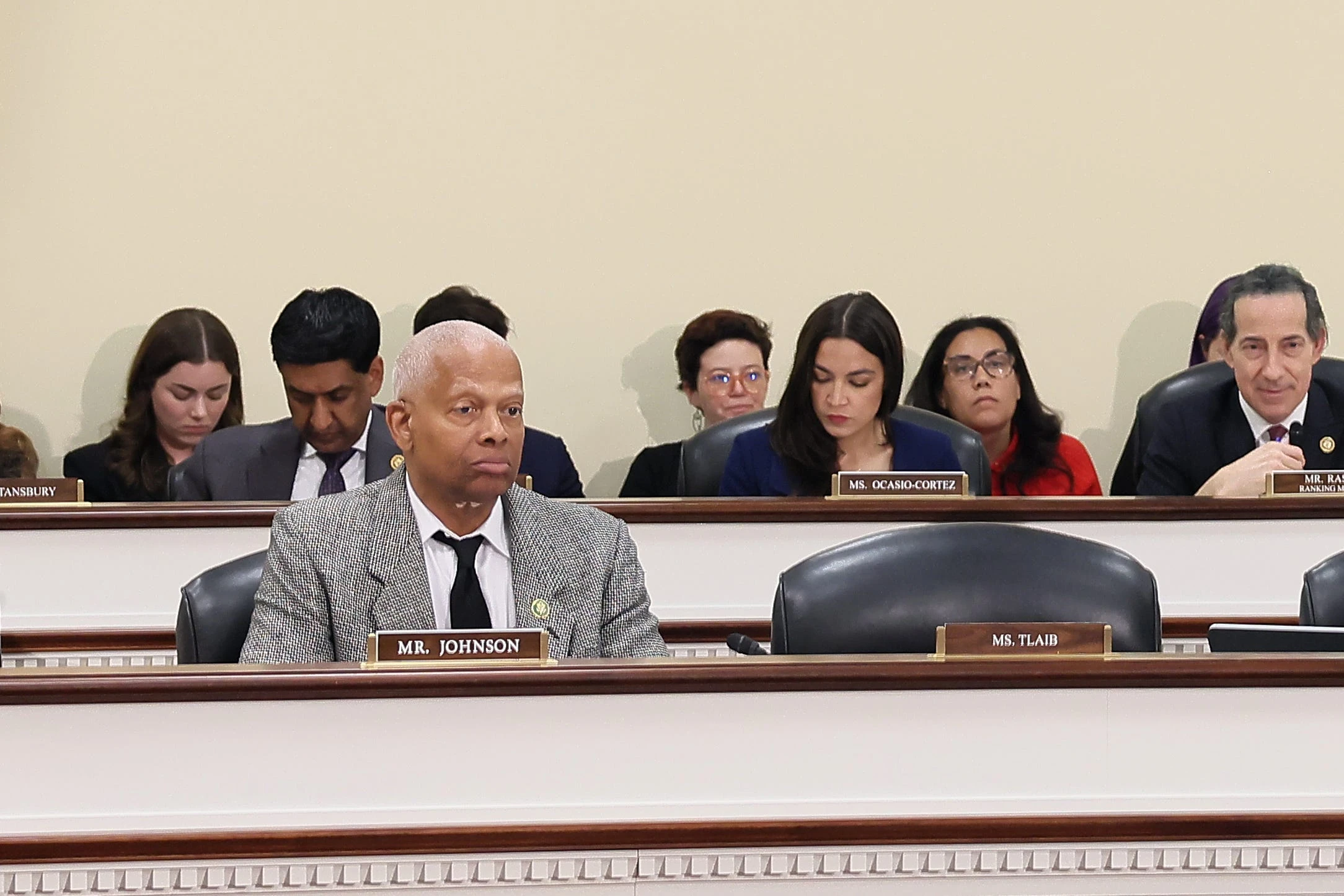 Judges often quit to avoid misconduct investigations. A new bill in Congress would stop that.
