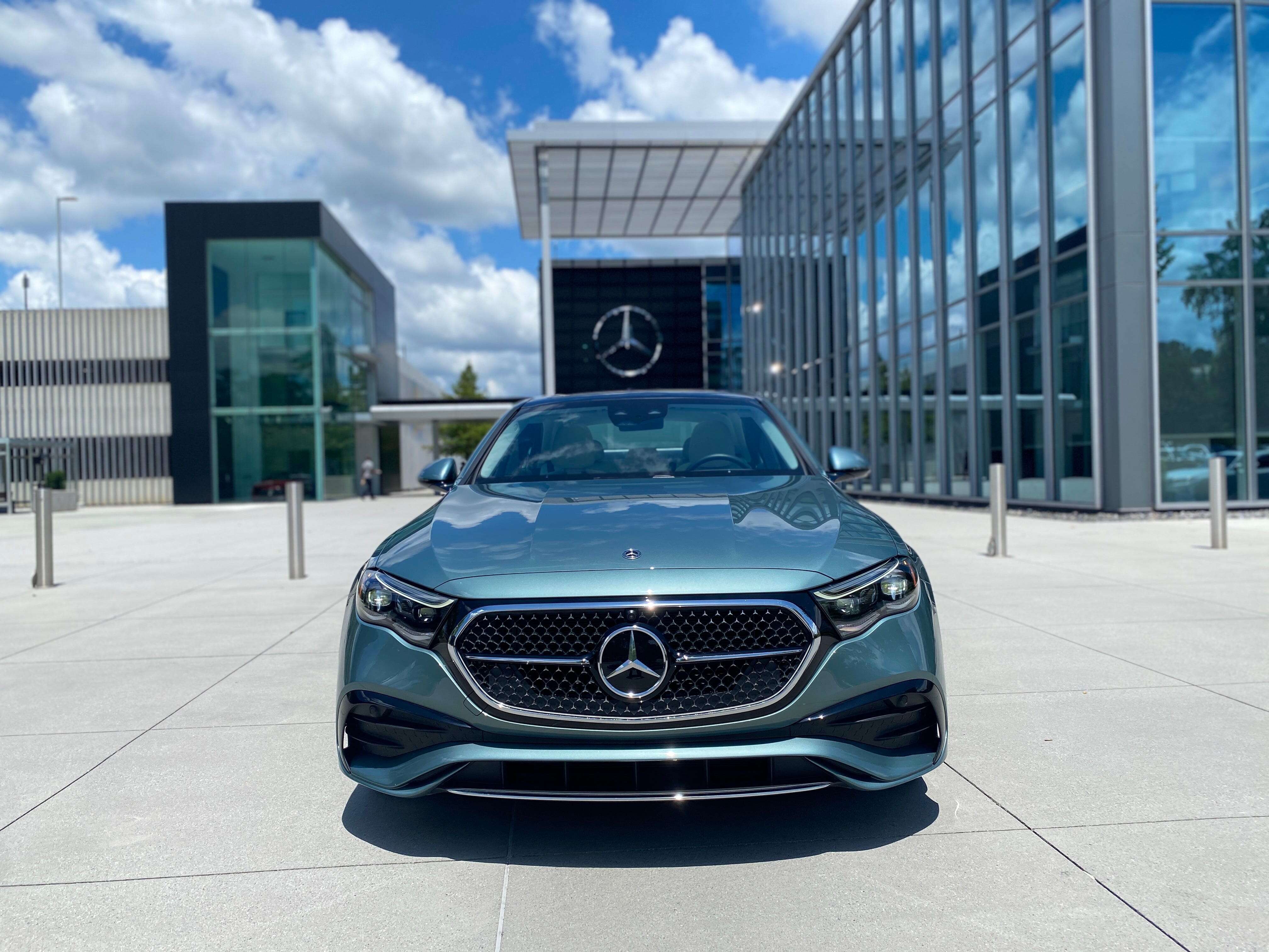 I drove an $88,000 Mercedes-Benz sedan. These 21 features make it one of the most high-tech luxury cars money can buy 