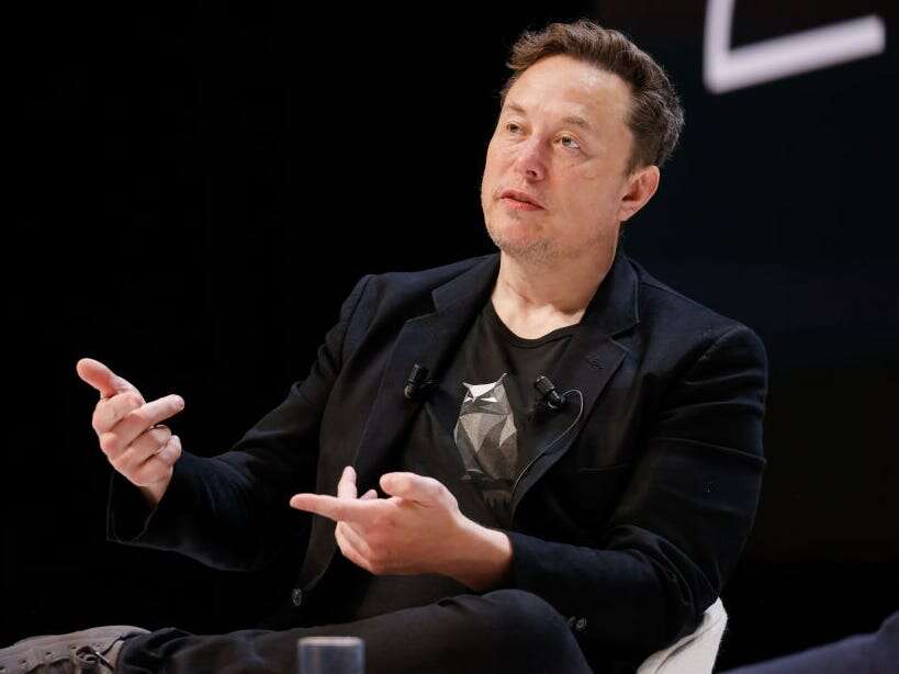 Elon Musk's web of investments keeps getting more tightly interwoven 