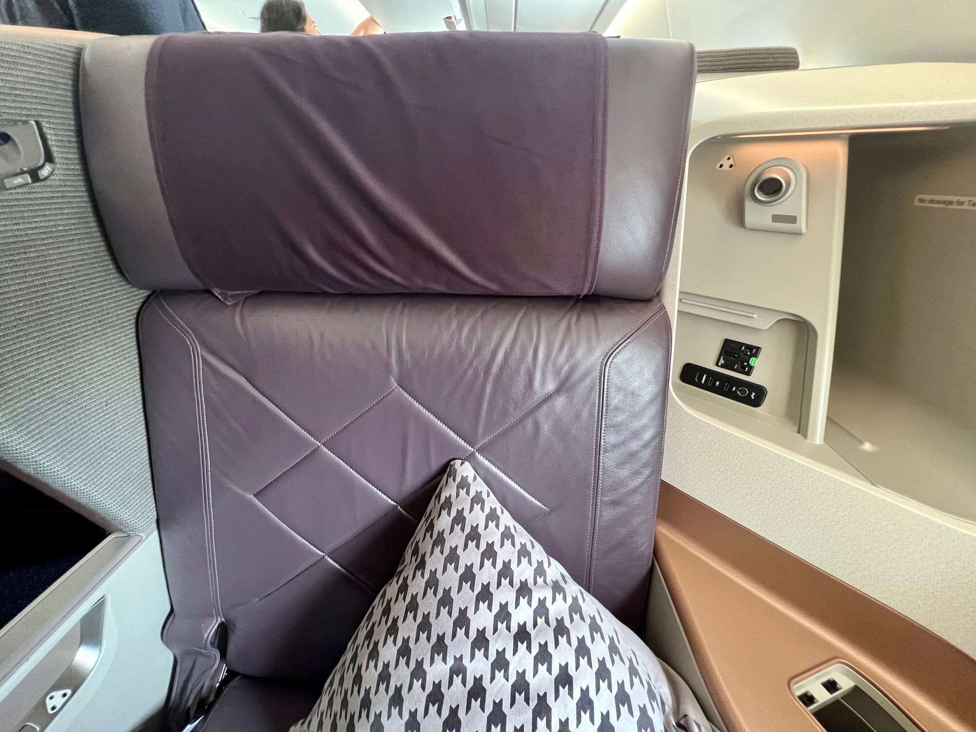 I've flown on Singapore's world's longest flight in business class. It was nice, but the new seats will be a game changer.