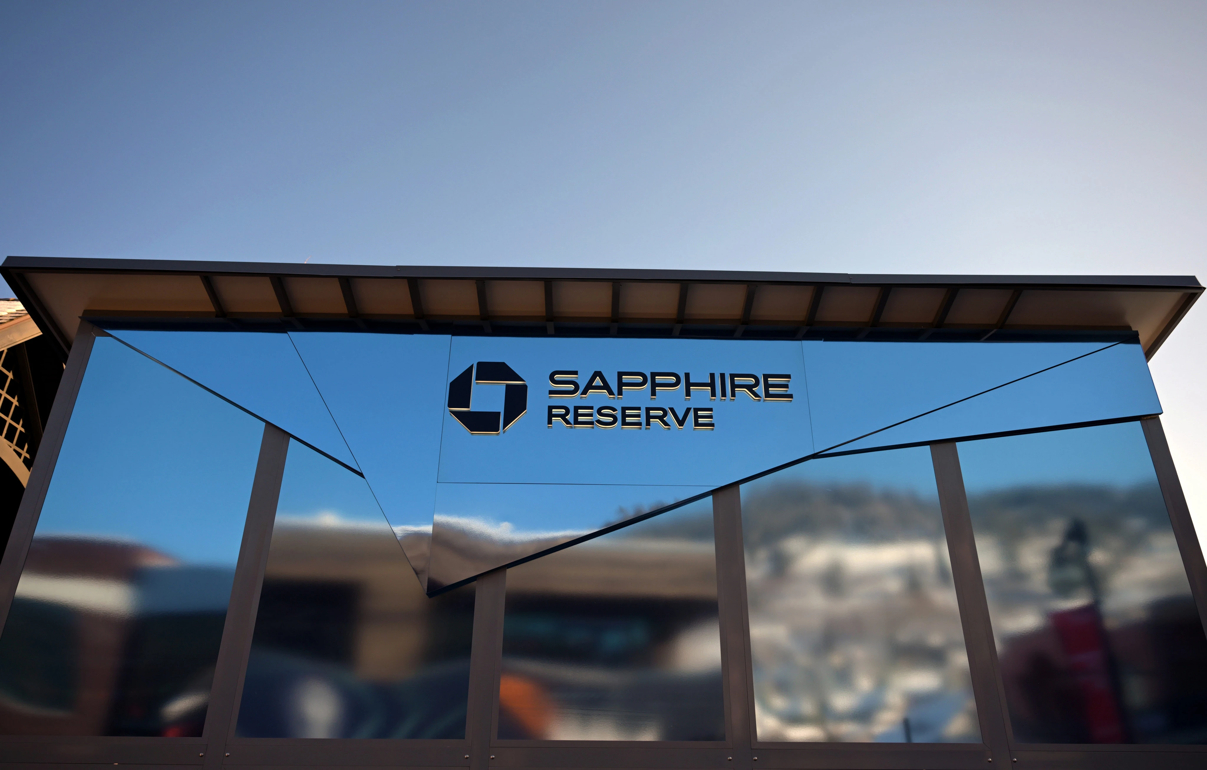 People are freaking out over the new $795 Chase Sapphire Reserve card. I never got one — and I'm finally vindicated