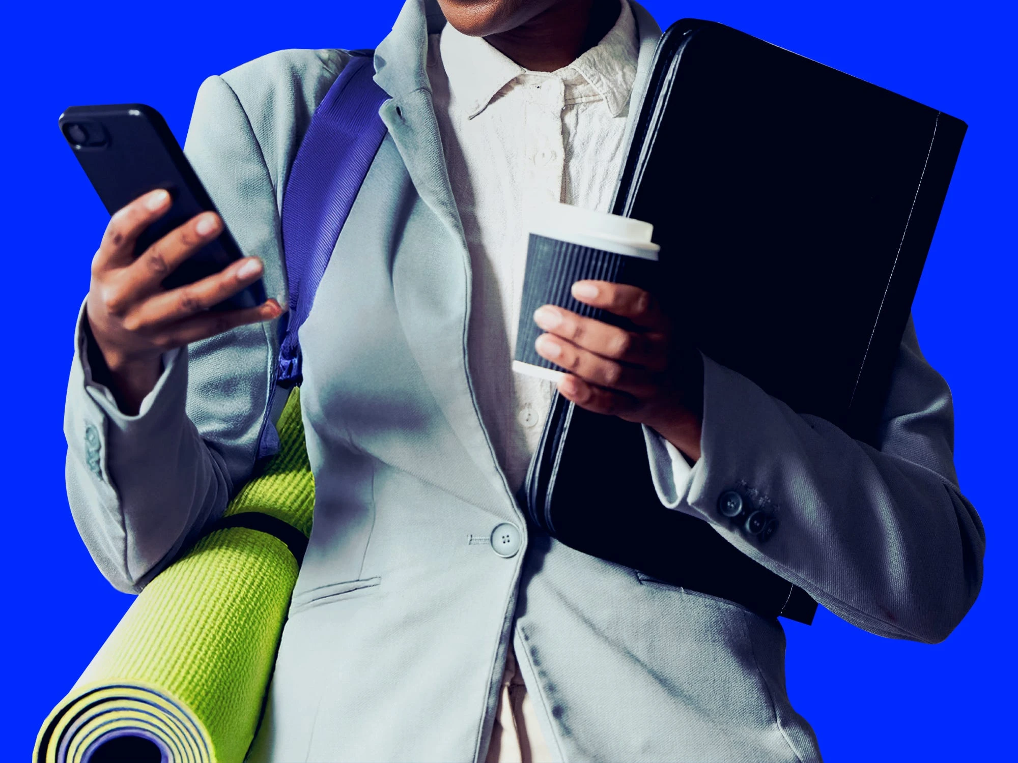 Successful women shared their morning routines with us. Lemon water, dance parties, and phone time are key.