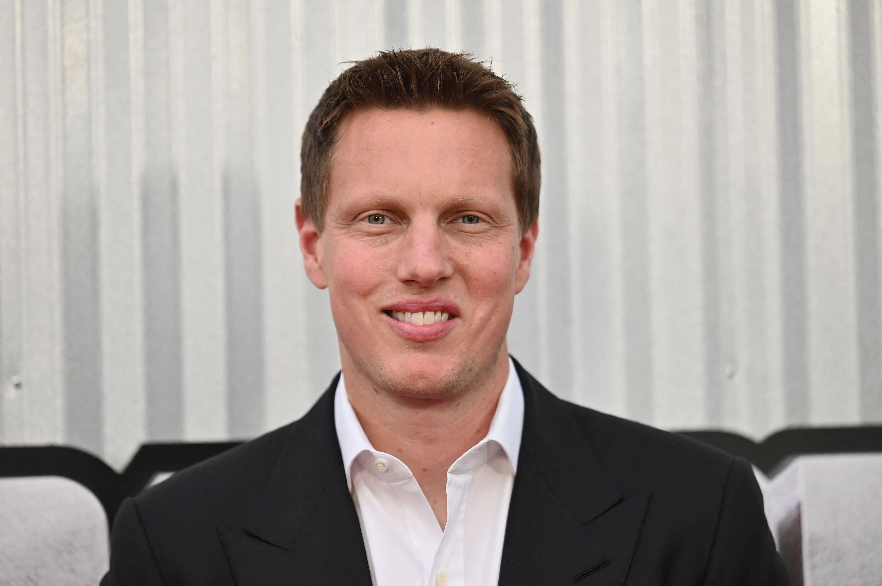 David Ellison shows he's serious about fighting Netflix and Disney for Hollywood's crown