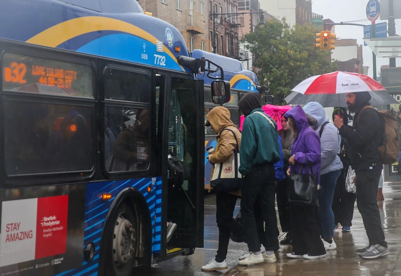 Kansas City tried one of Zohran Mamdani's big ideas for NYC. Here's how it could change riding the bus in the Big Apple.