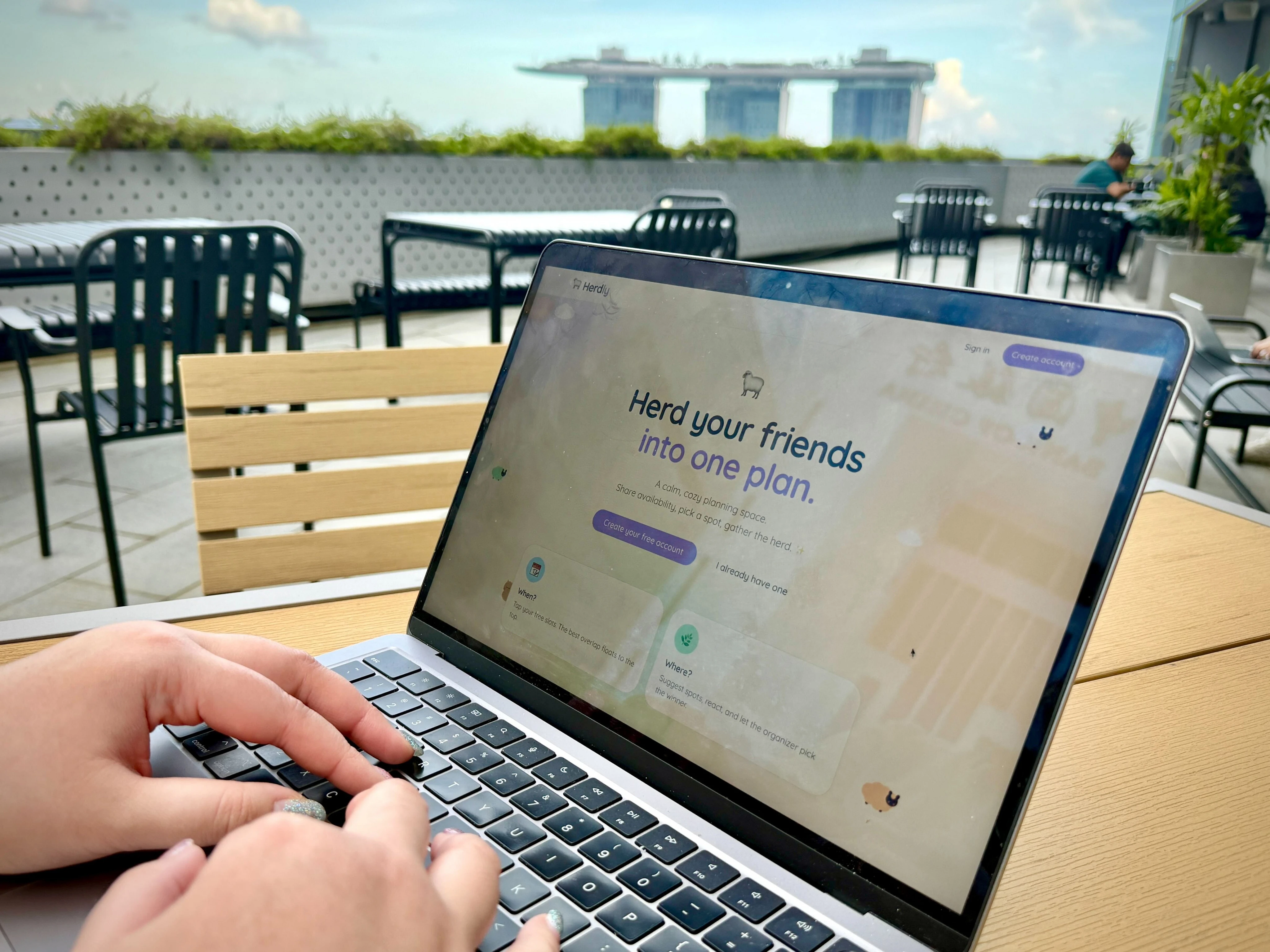 I used AI to code a scheduling app in minutes. It was easy, but it shouldn't worry software companies.