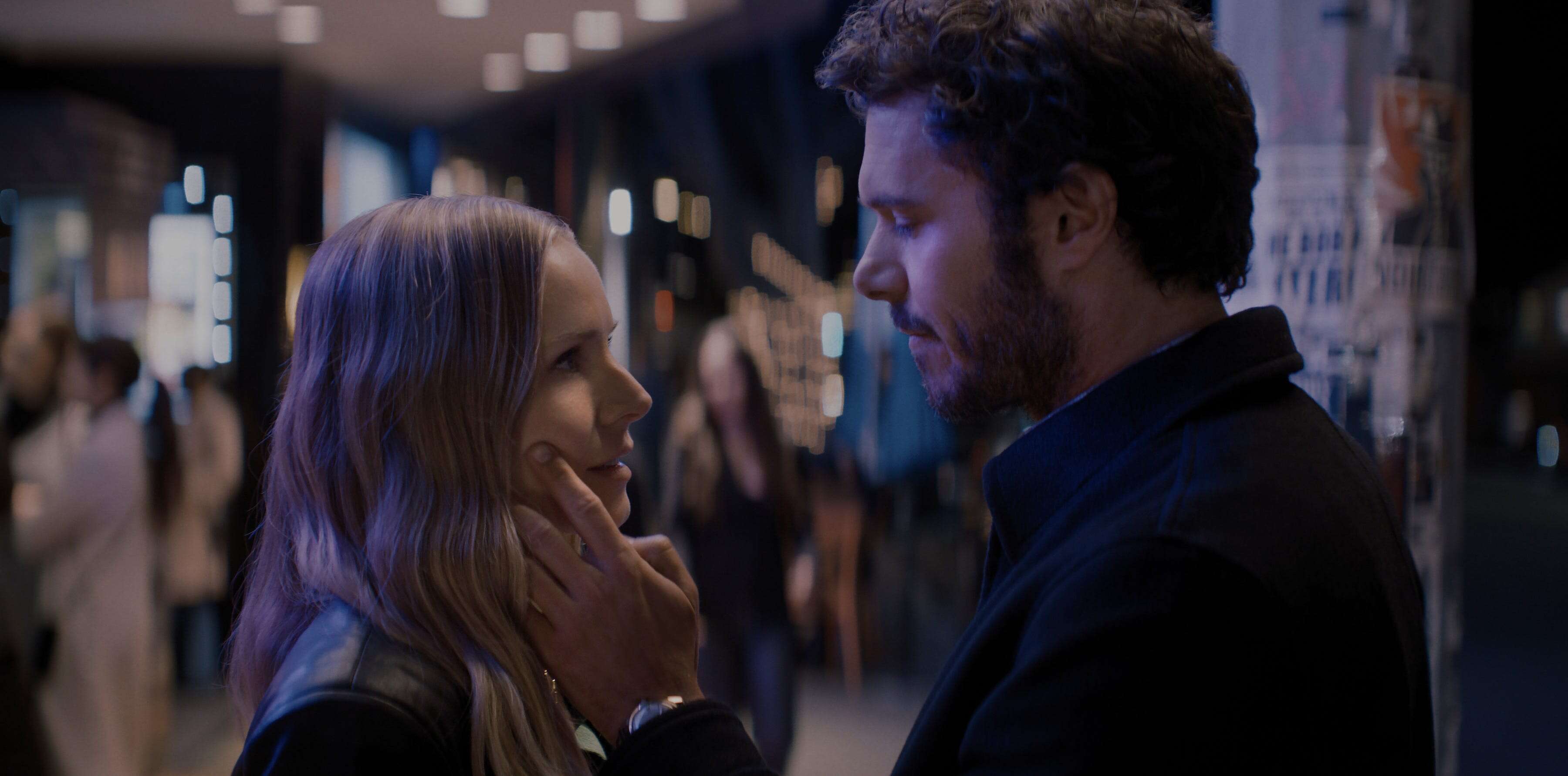 Kristen Bell says Adam Brody did one key thing to take their kiss scene in 'Nobody Wants This' to the next level