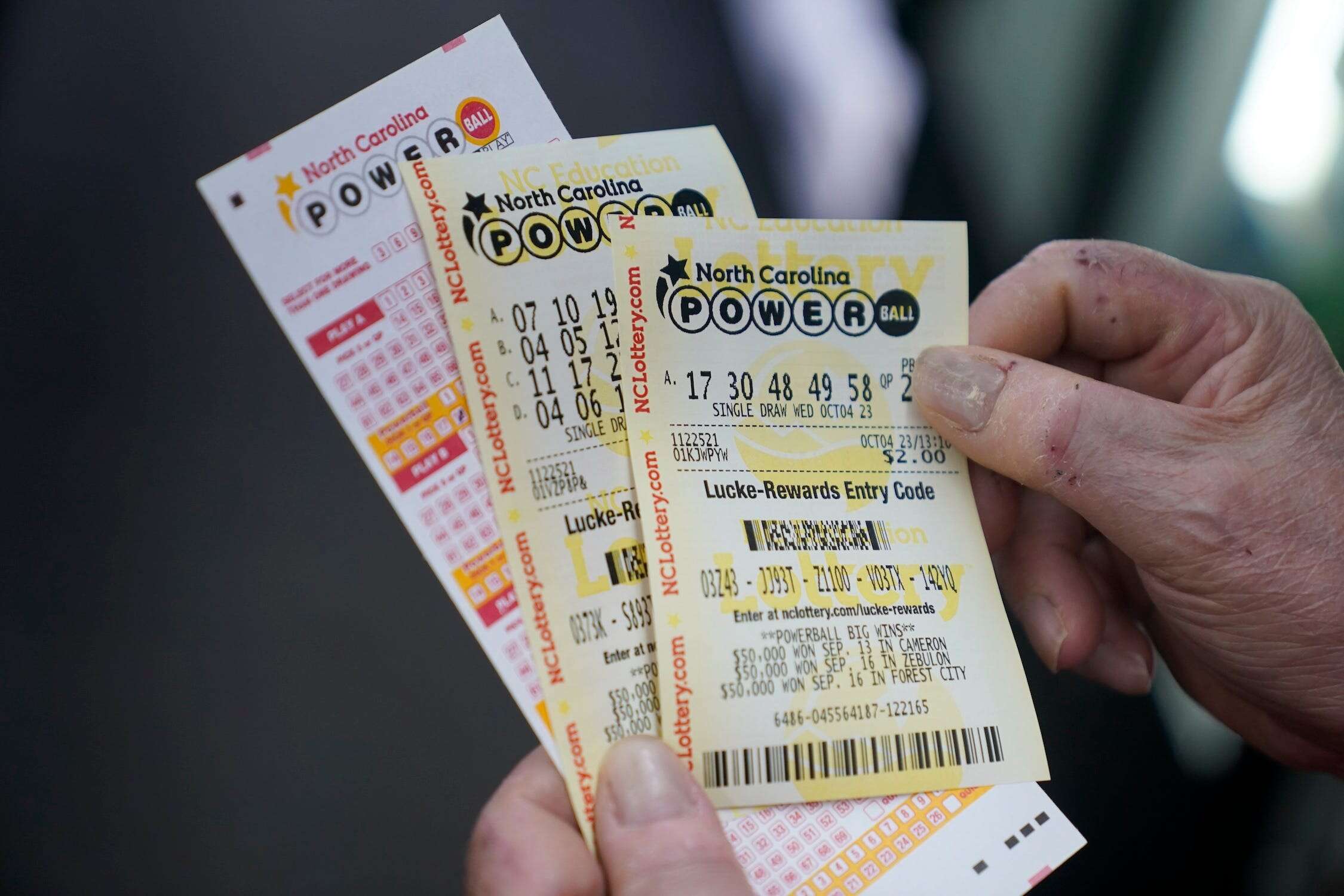 The Powerball jackpot is creeping toward $1 billion again