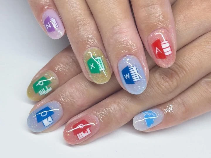 You can now get all of Microsoft Office's apps painted on your nails for just $200