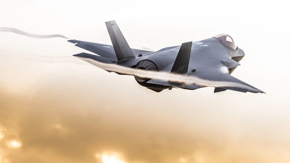 NATO is deploying Dutch and Norwegian F-35s over Poland in major boost to air defenses