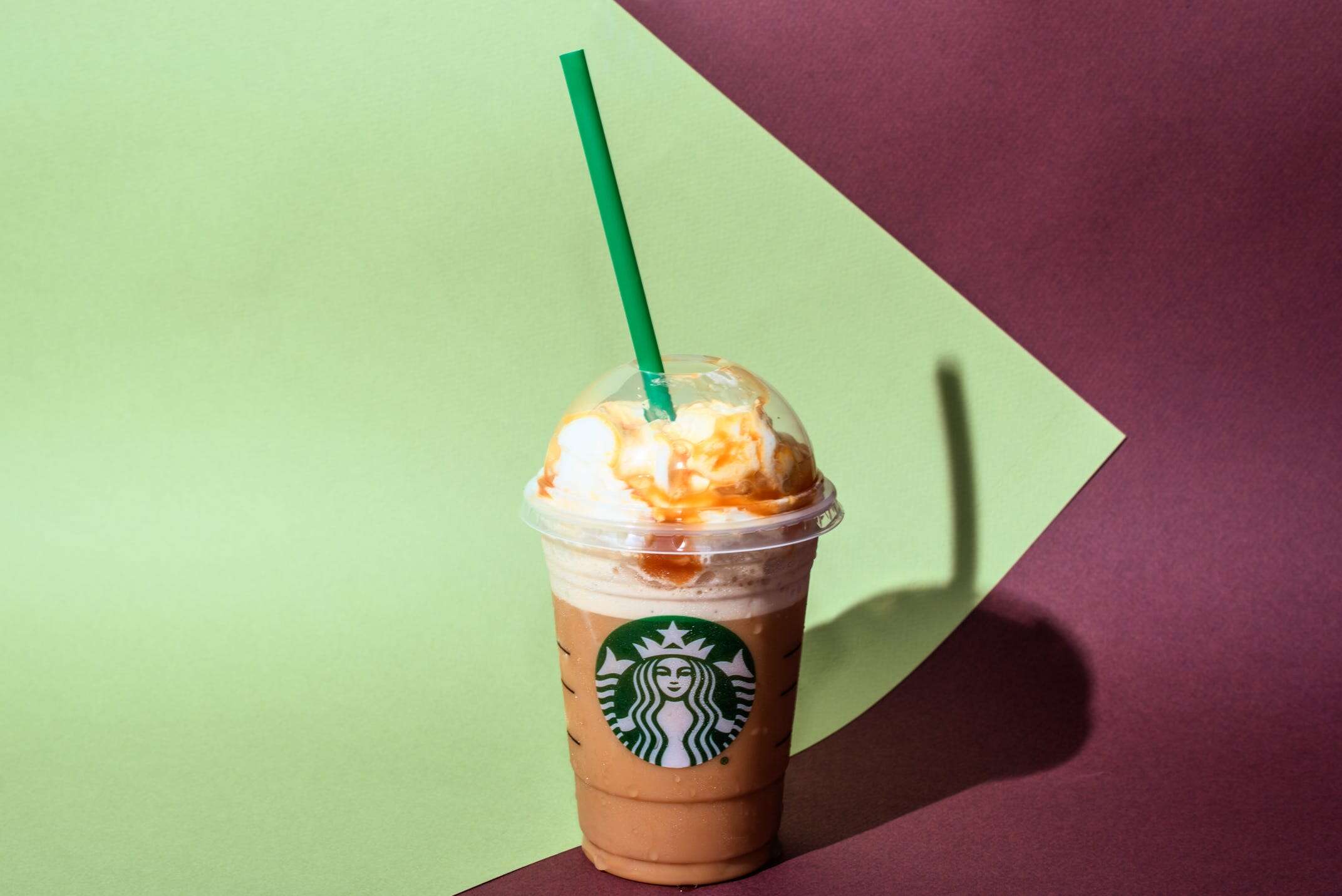 Starbucks has rolled out a change that makes its iced drinks way less Instagrammable