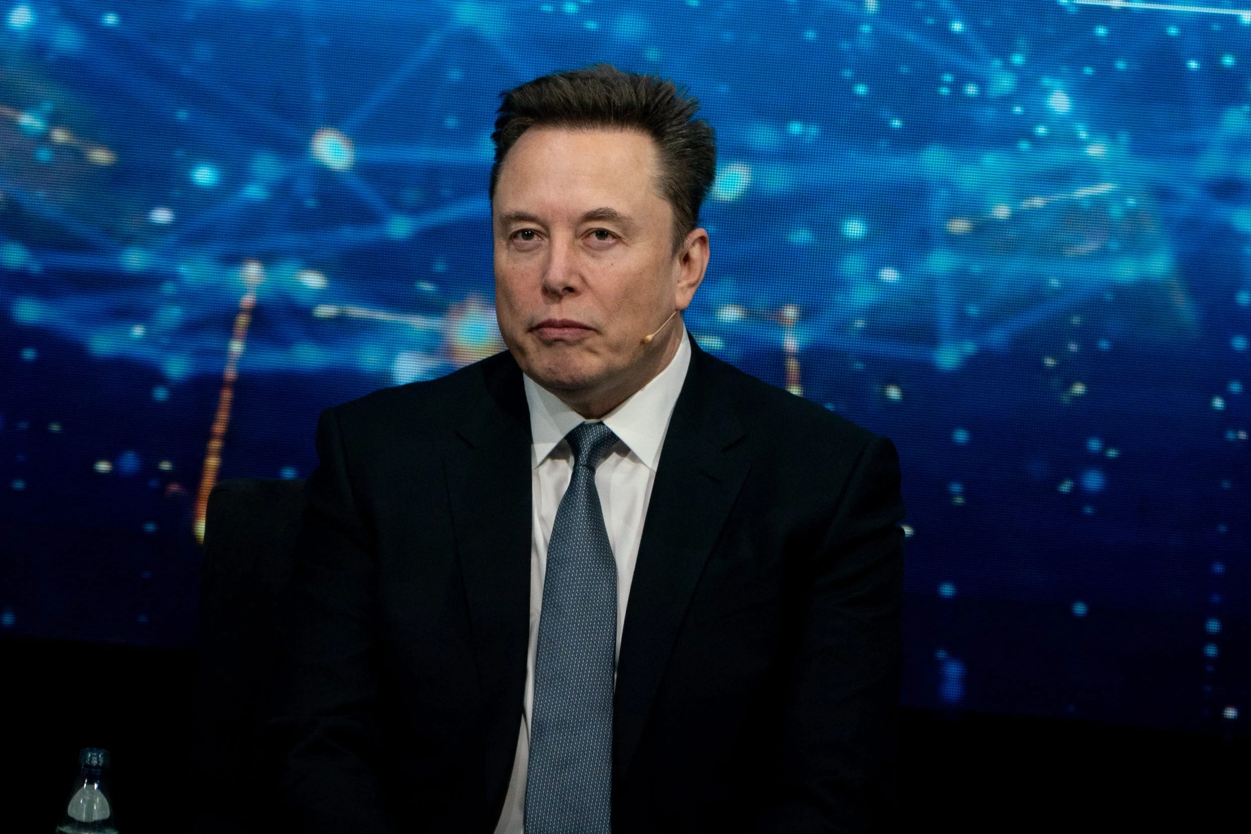Elon Musk's new 'Marshot' pay package could be worth billions — if he helps colonize Mars
