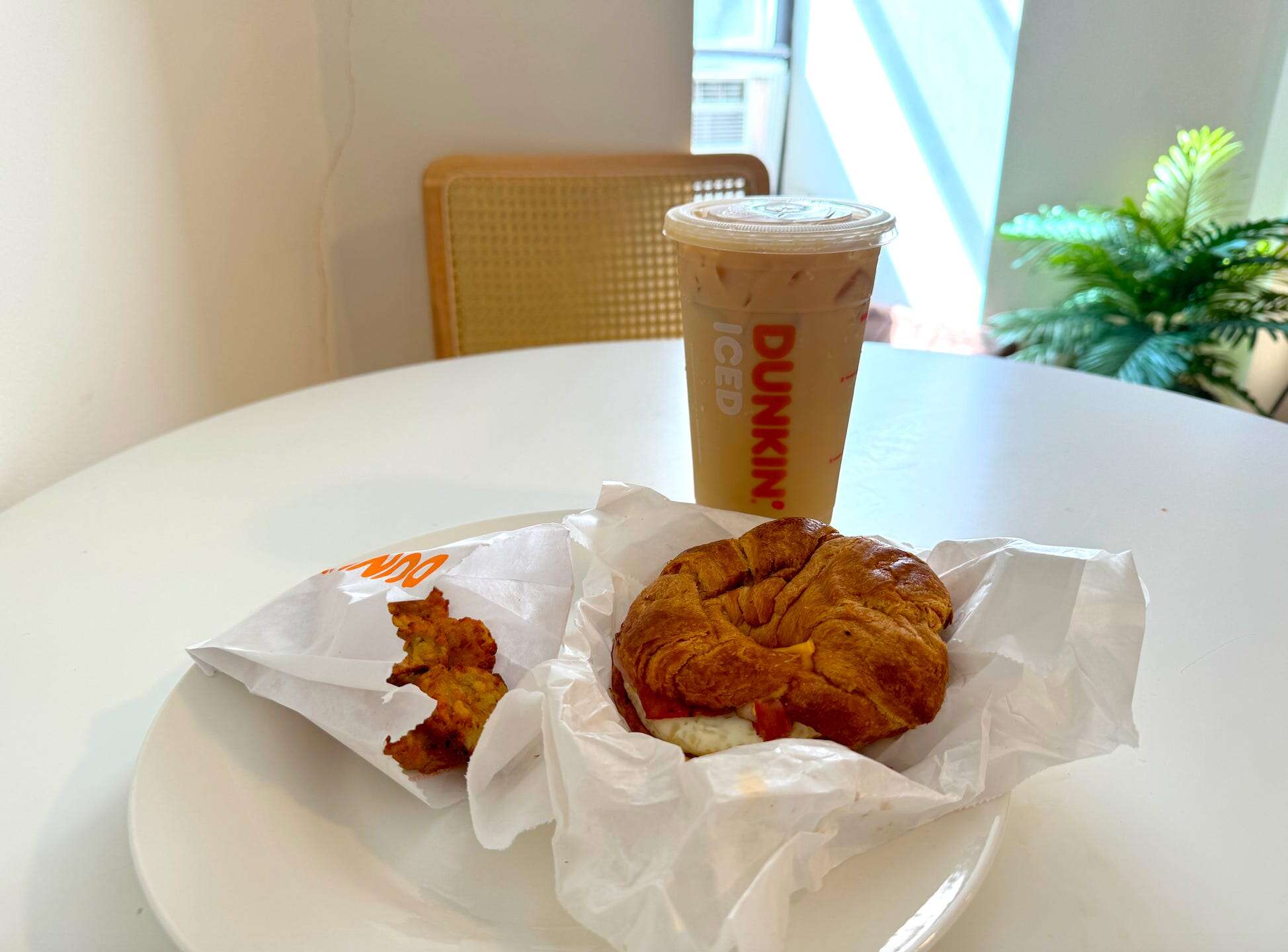 I tried breakfast value meals from 5 fast-food chains. Dunkin' reigns supreme.