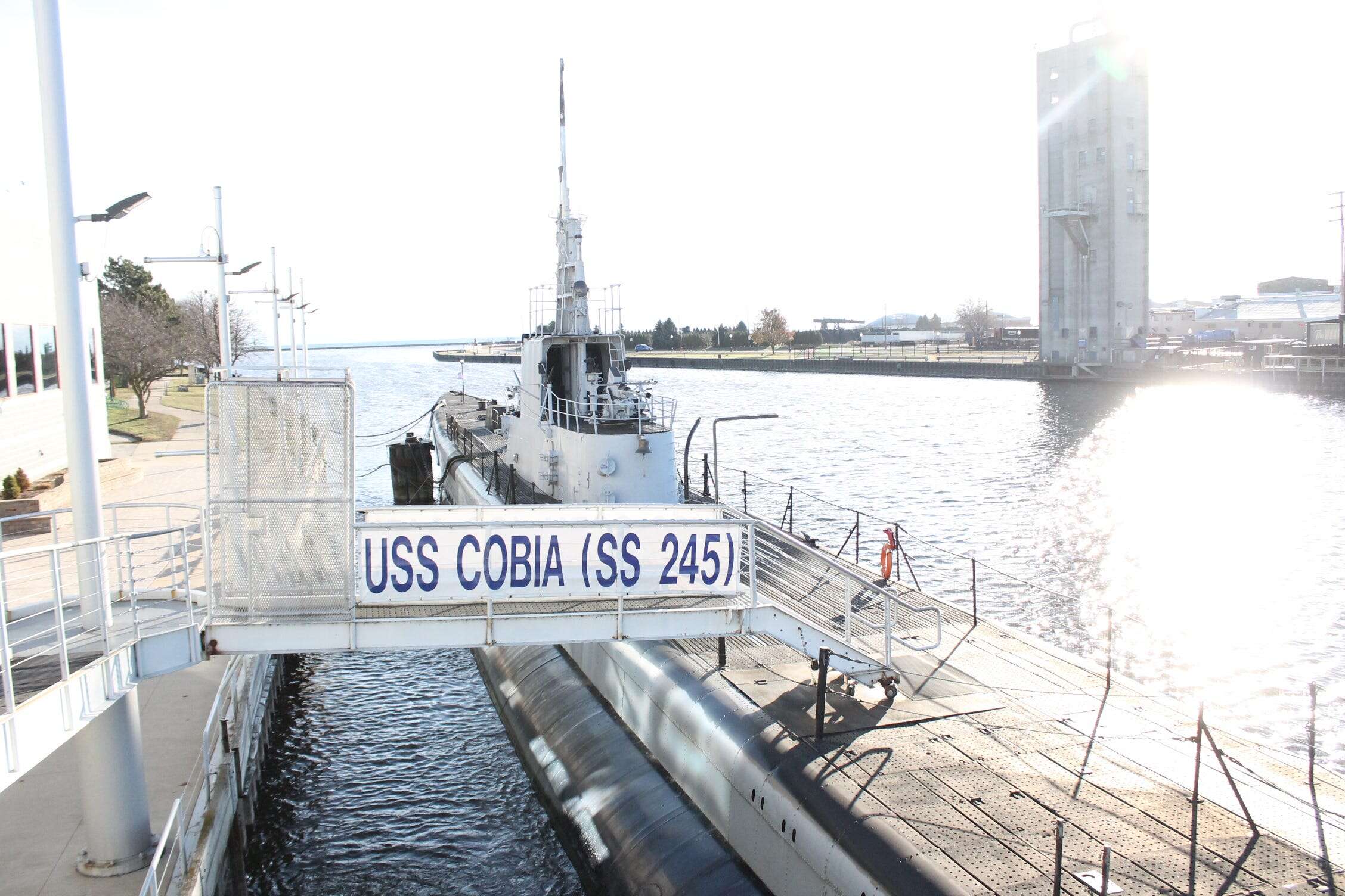 I toured the USS Cobia, a World War II submarine that sank 13 ships and received 4 battle stars. Take a look inside.