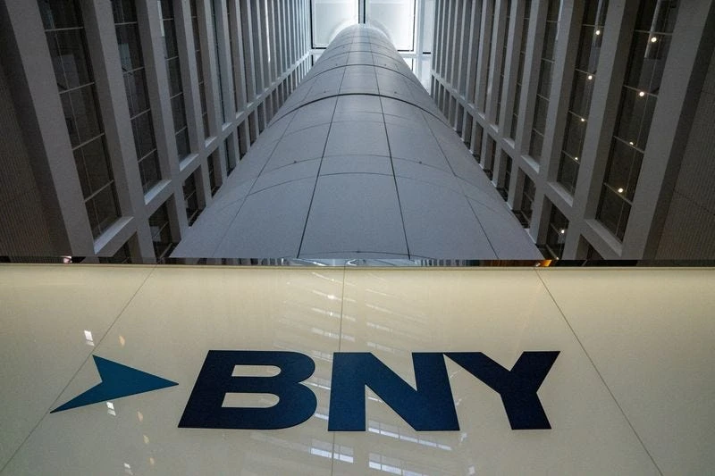 Forget 60/40. BNY Wealth's chief investment officer says you need a different portfolio split for today's market.
