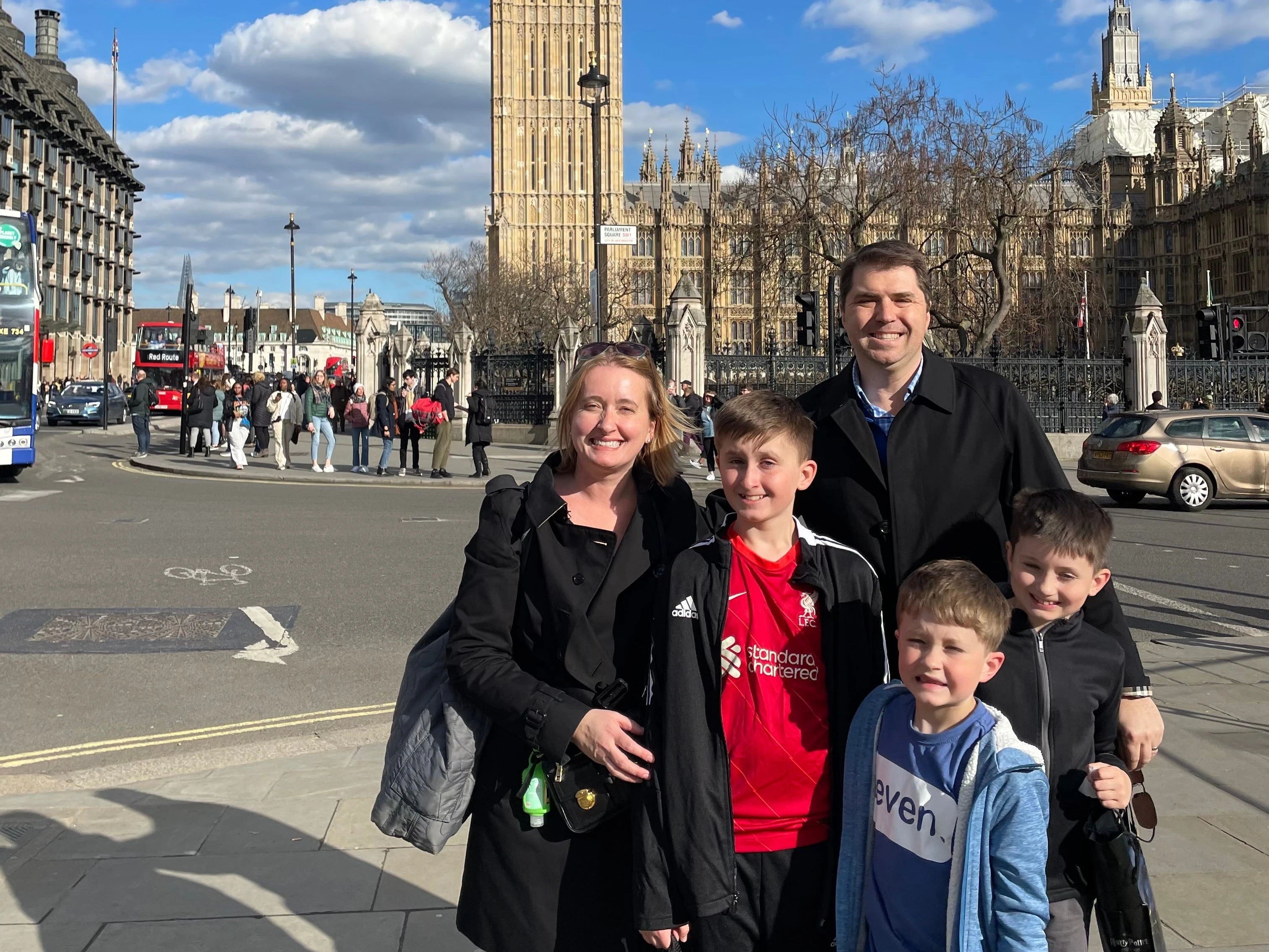 I took my kids to London. Restaurants there were happy to accommodate all their food allergies. 