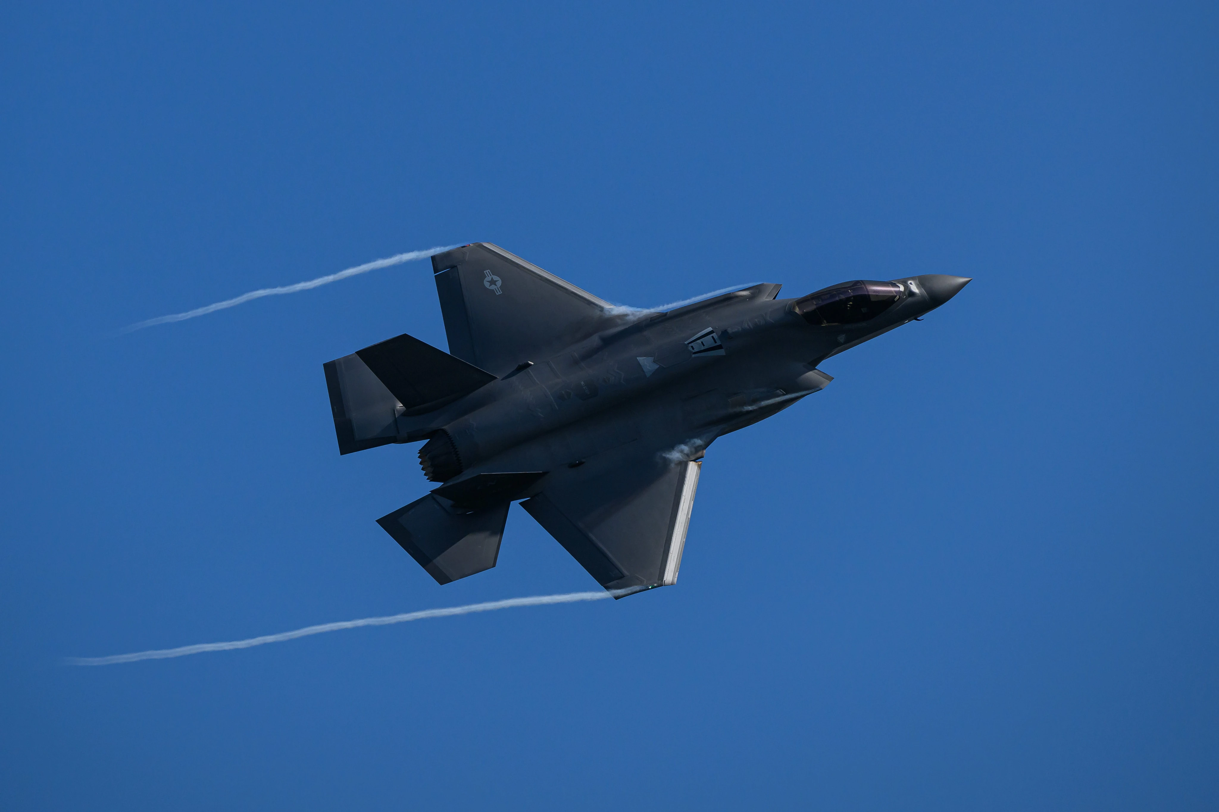 Why Lockheed Martin's $2 trillion F-35 program is so expensive