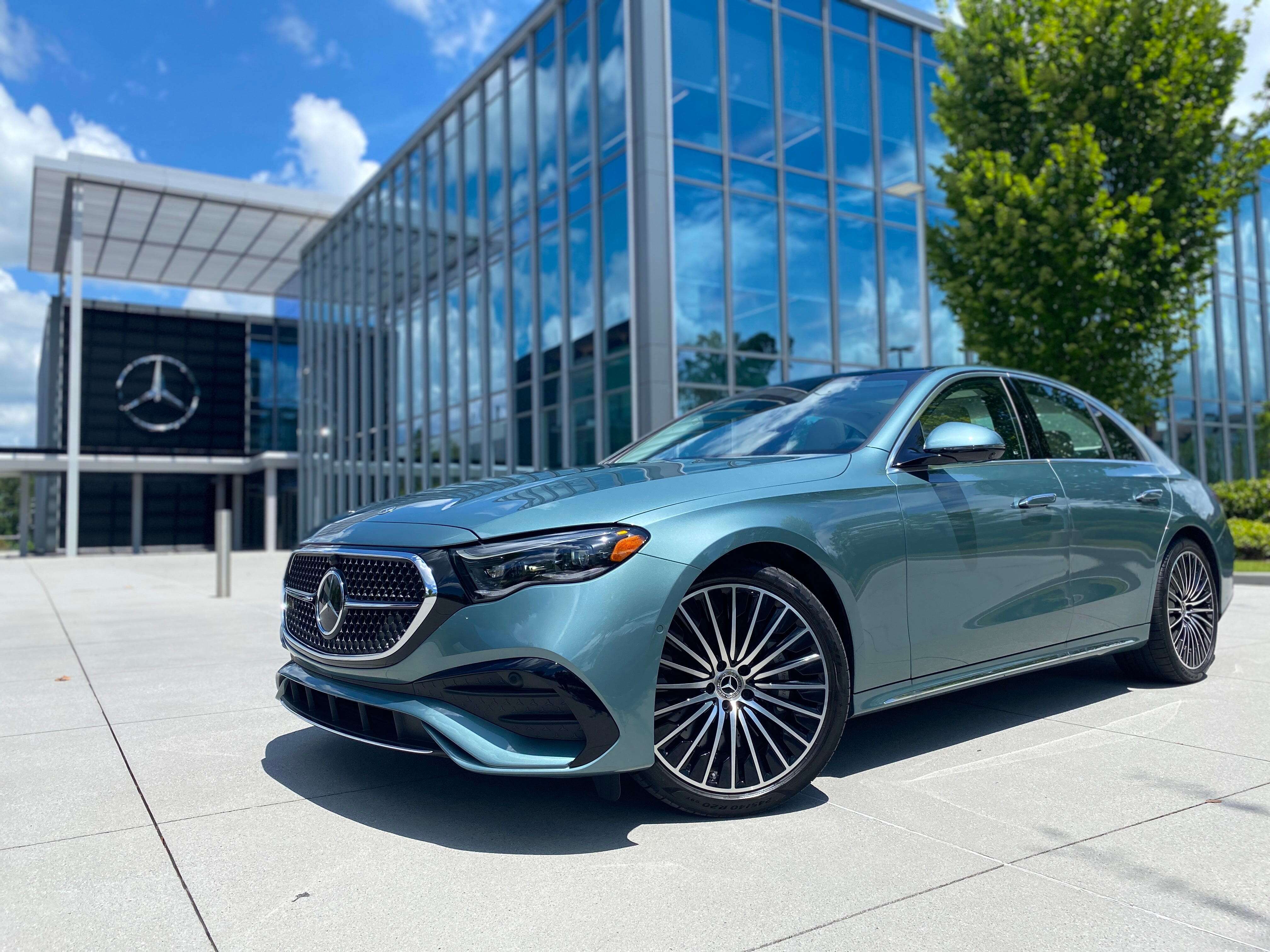 I drove Mercedes-Benz's all-new $88,000 E450 sedan. It's pricey but remains the pinnacle of modern luxury 