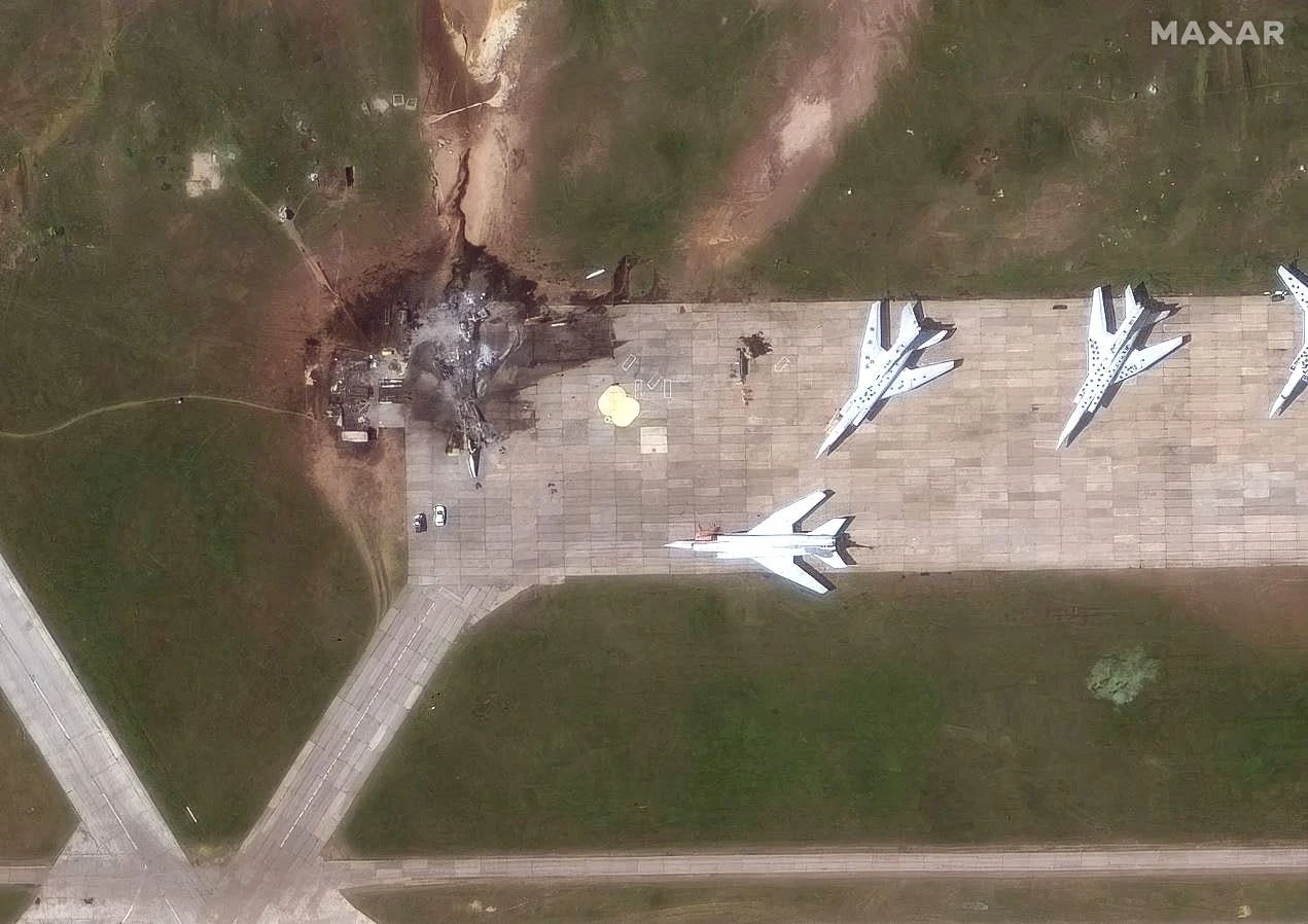 Ukraine studied drug cartels to learn how to sneak drones into Russia for its 'Operation Spiderweb' attack