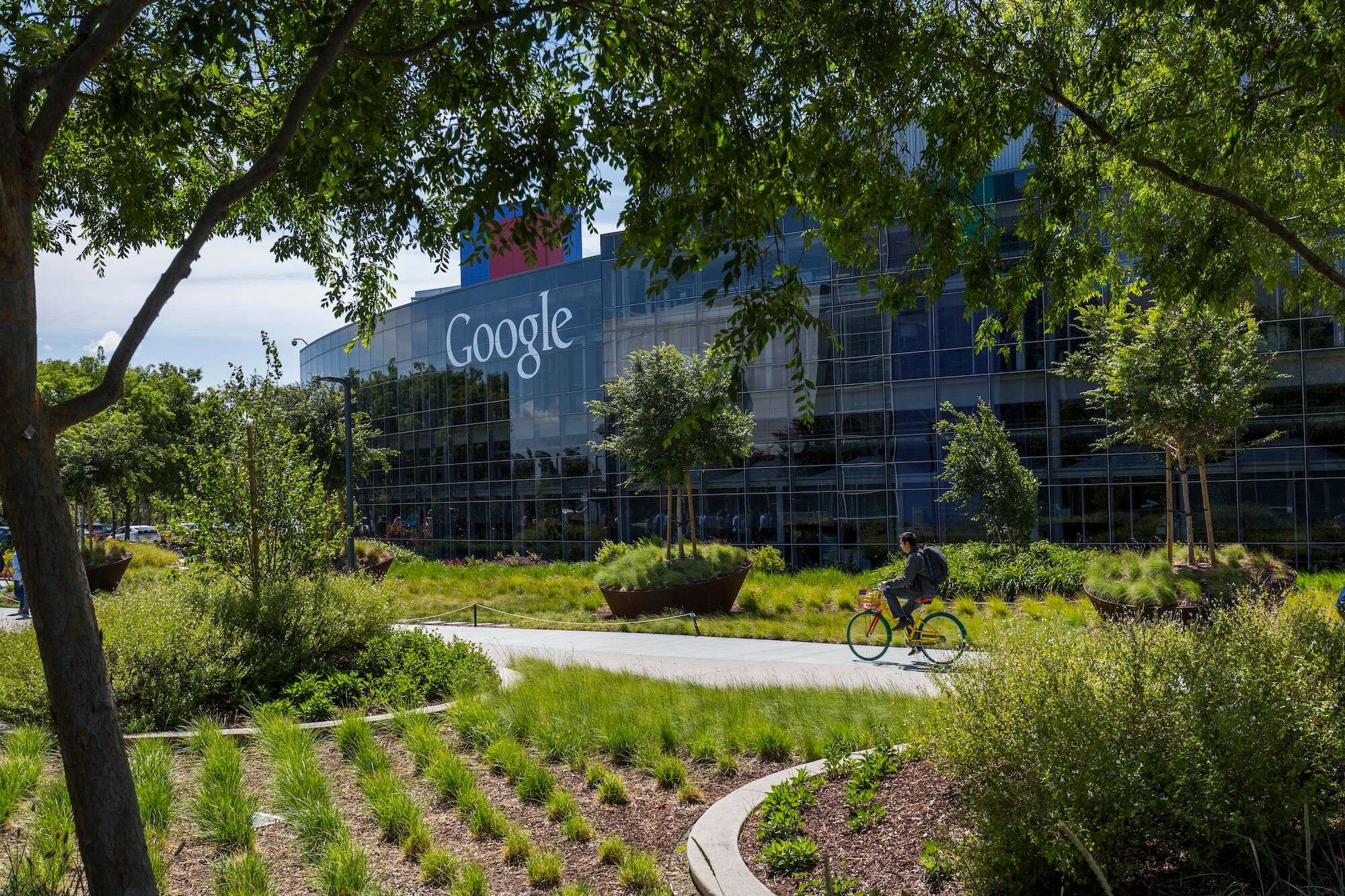 All about Googleplex, Google's sprawling main headquarters, and its other offices worldwide