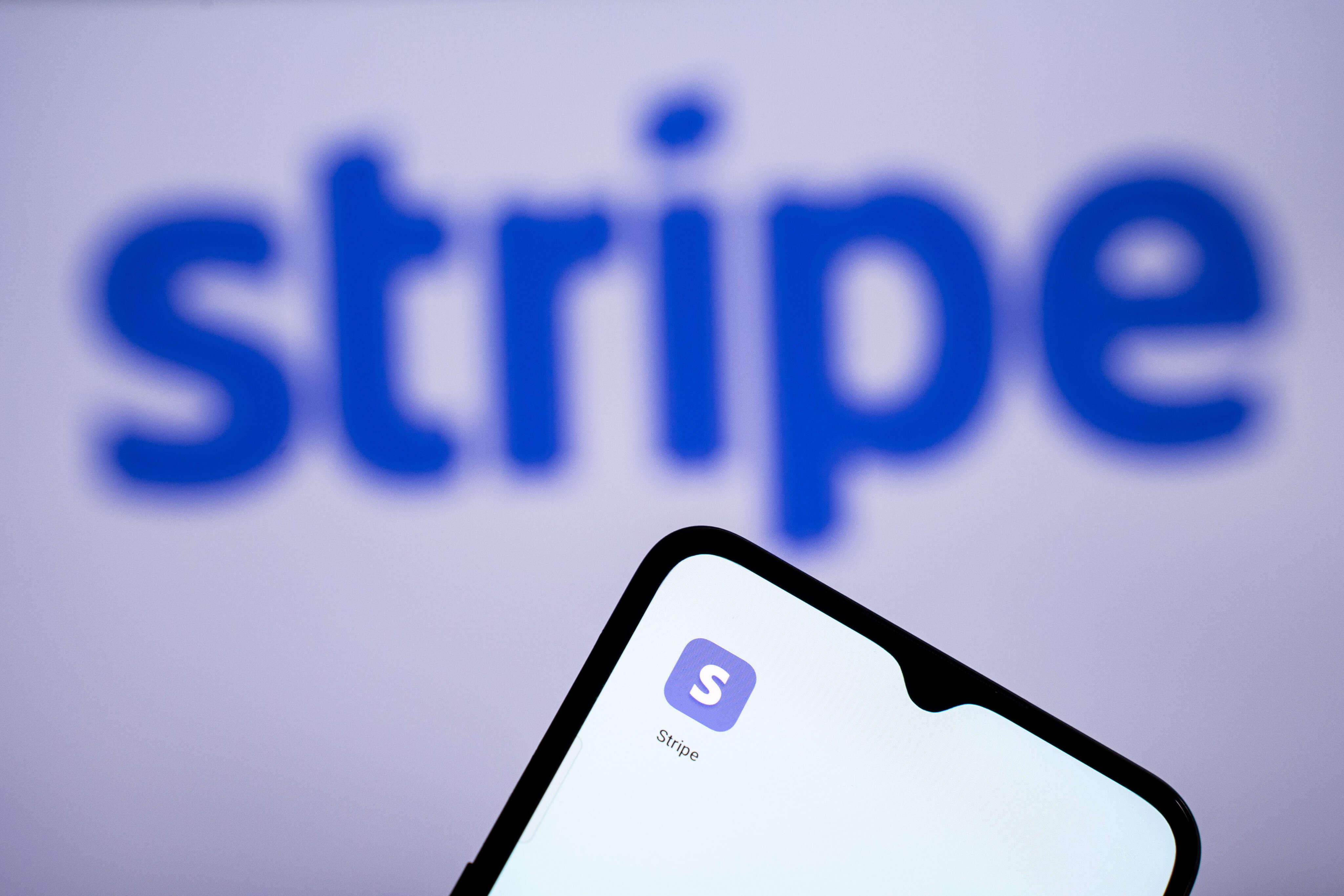 Leaked memo: Stripe lays off 300 employees, mostly in product, engineering, and operations