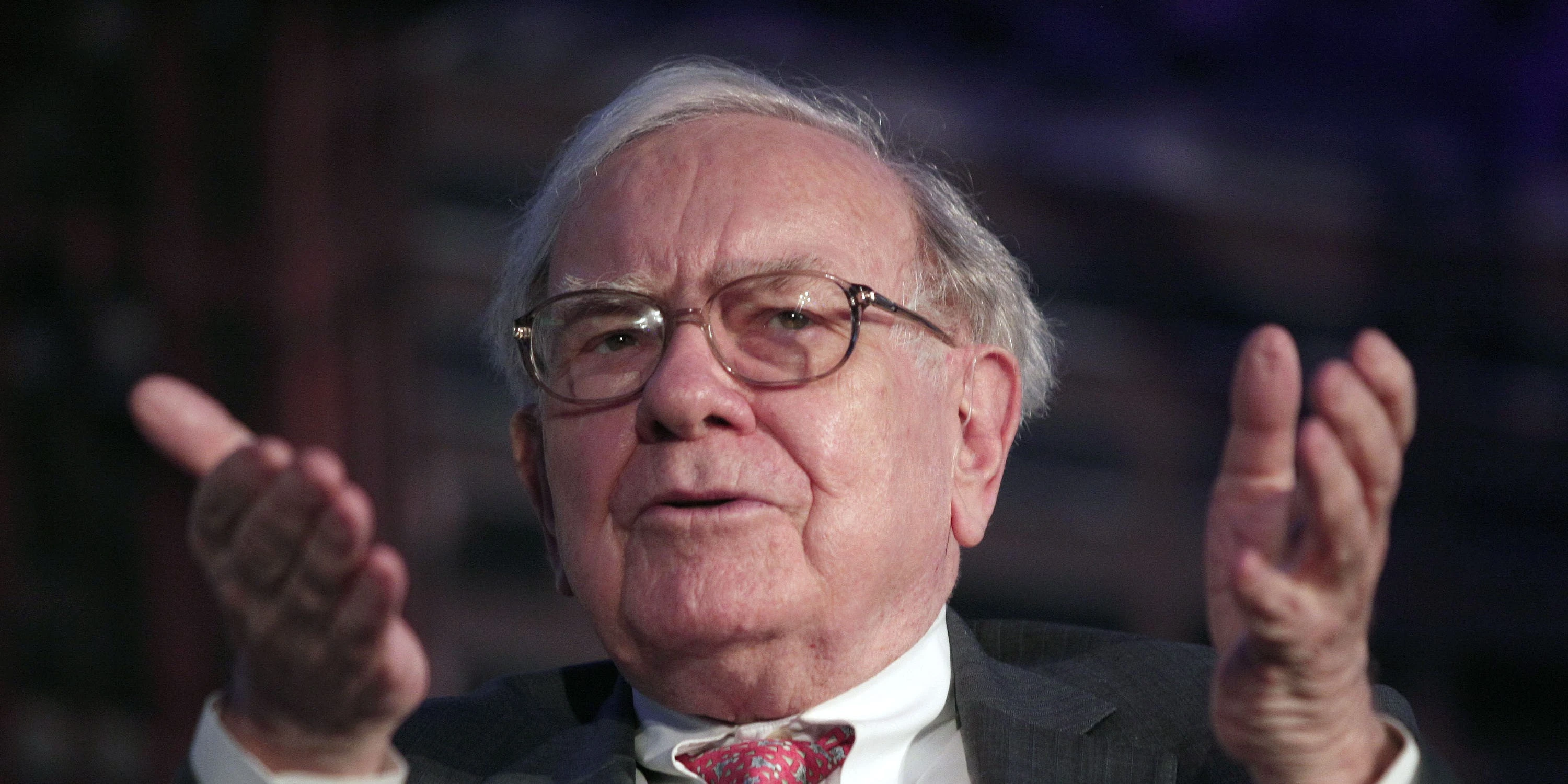 Warren Buffett had to work from his iPhone for days after lines went down at Berkshire Hathaway