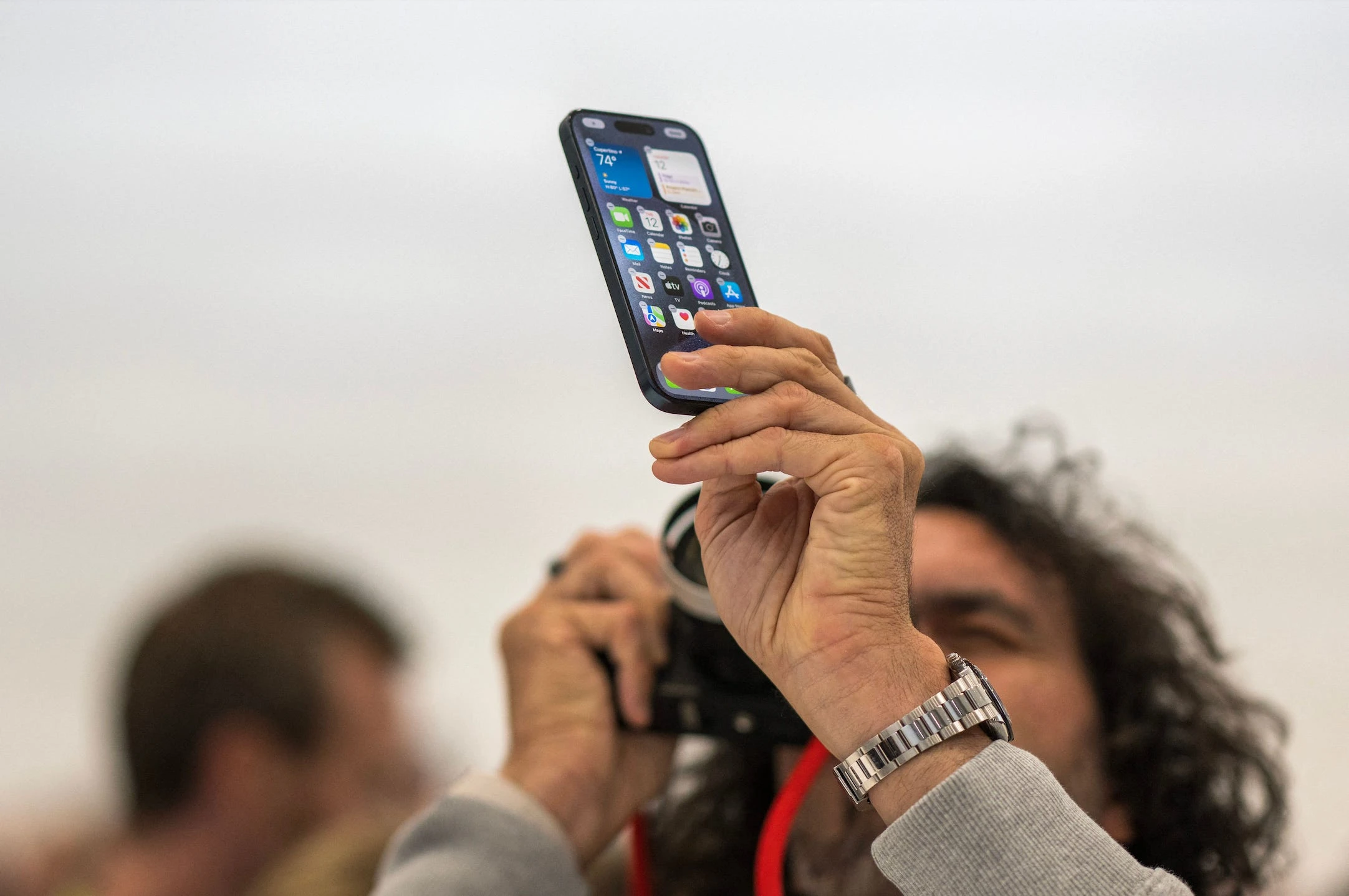 All about Apple products, financials, shopping, entertainment, and leadership