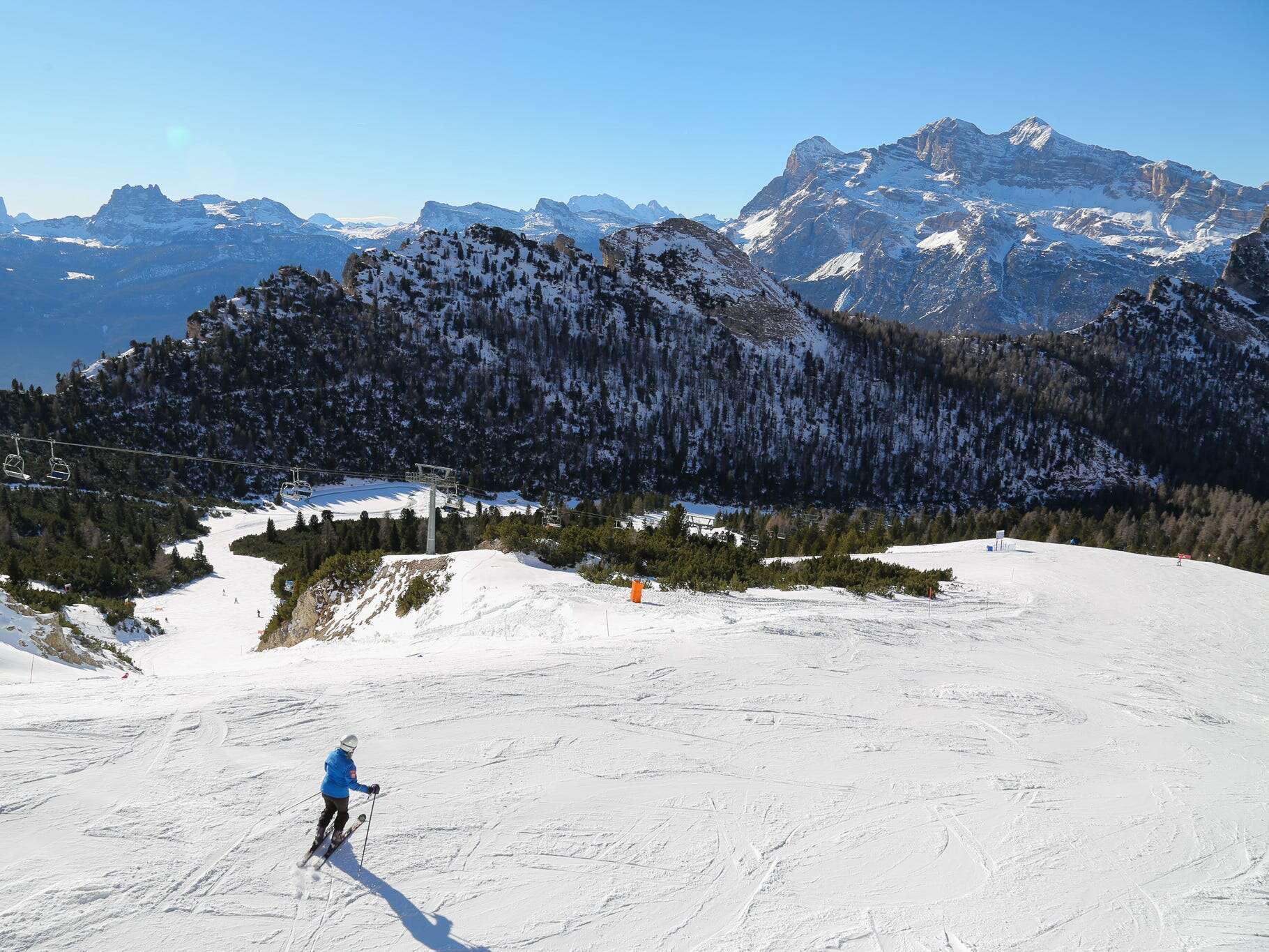 I paid $2,700 for a weekend of snowboarding in Italy's Dolomites — and it was still cheaper than a similar trip to Aspen, Colorado