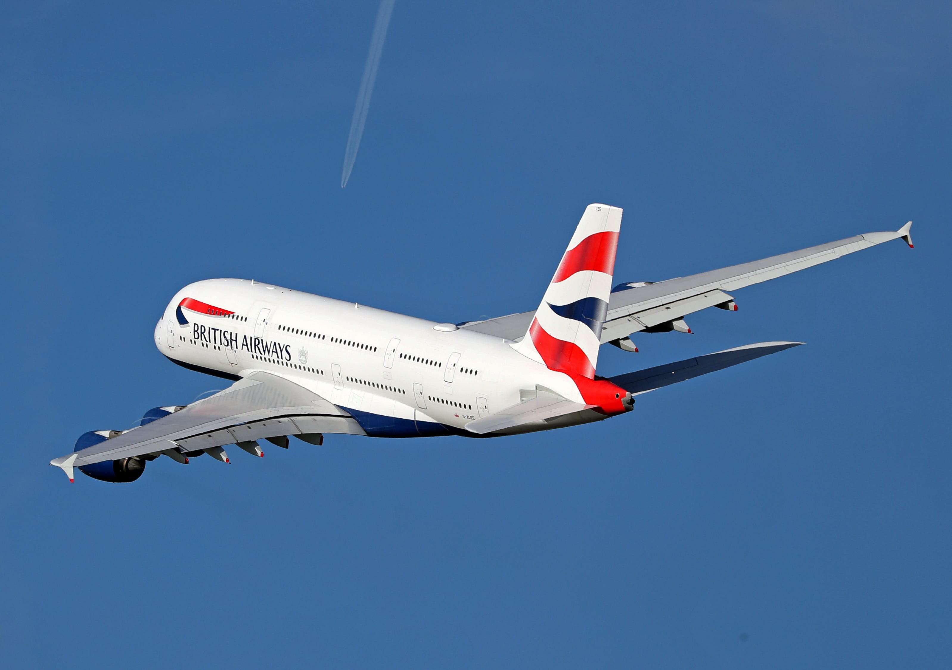 An Airbus A380 flying to London turned back when the powerful scent of laundry detergent made people feel sick and dizzy