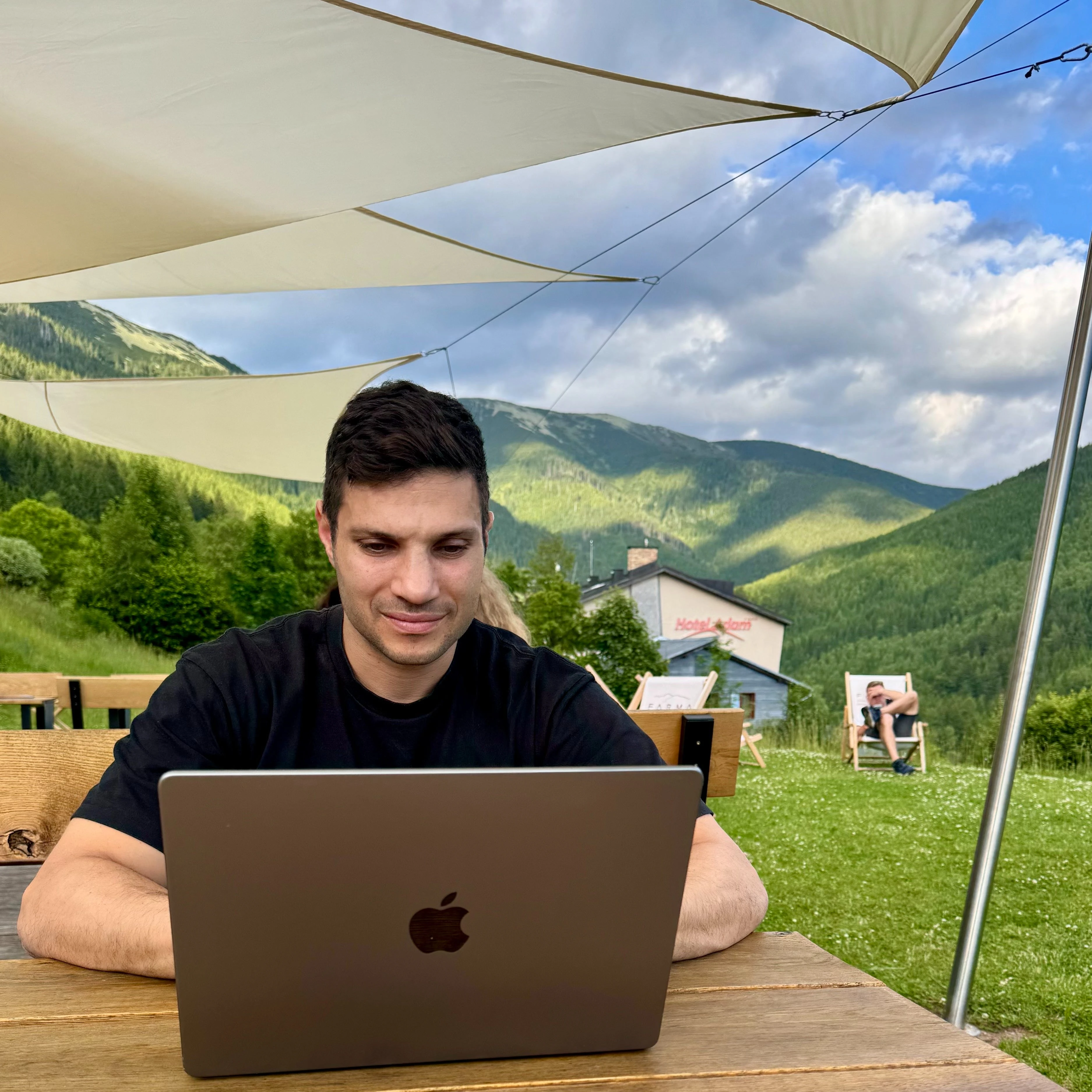 I'm a tech founder who spent years in big cities. Living in Prague helps me focus and avoid FOMO.