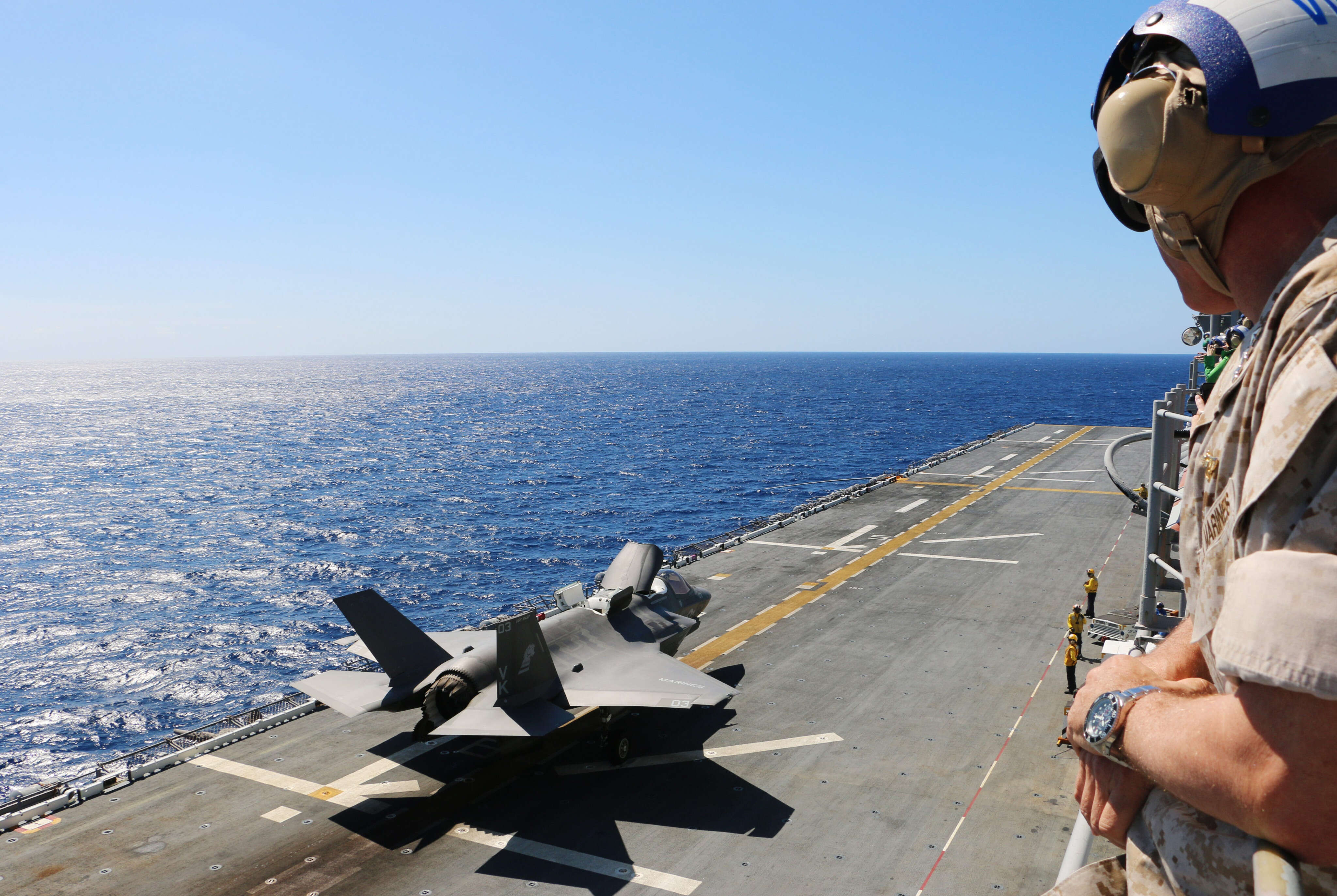 US forces are going to help Japan get its destroyer-turned-aircraft carrier ready to fly F-35 stealth fighters