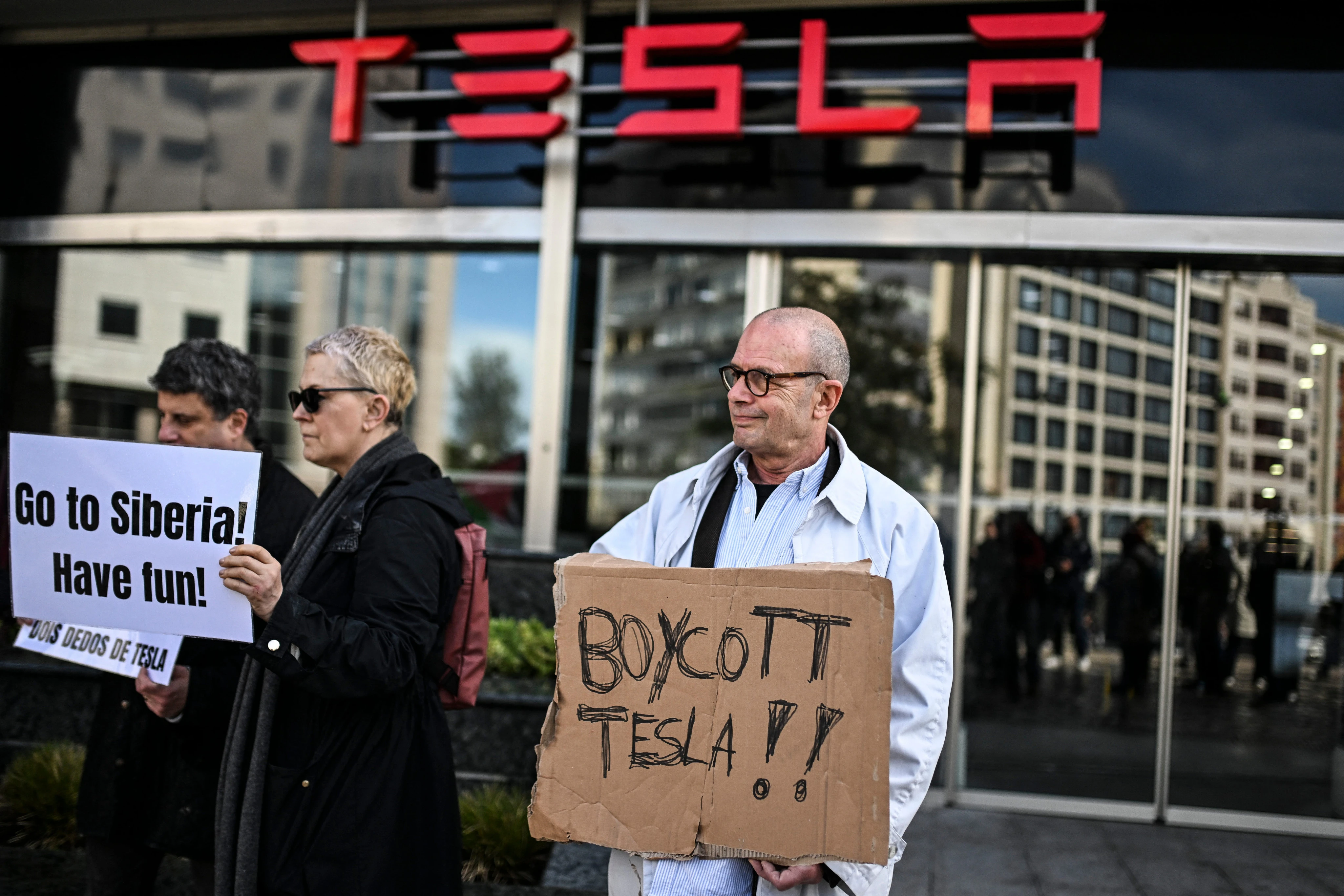 Tesla faces an uphill battle as 6 major European electric vehicle markets report double-digit drops in sales
