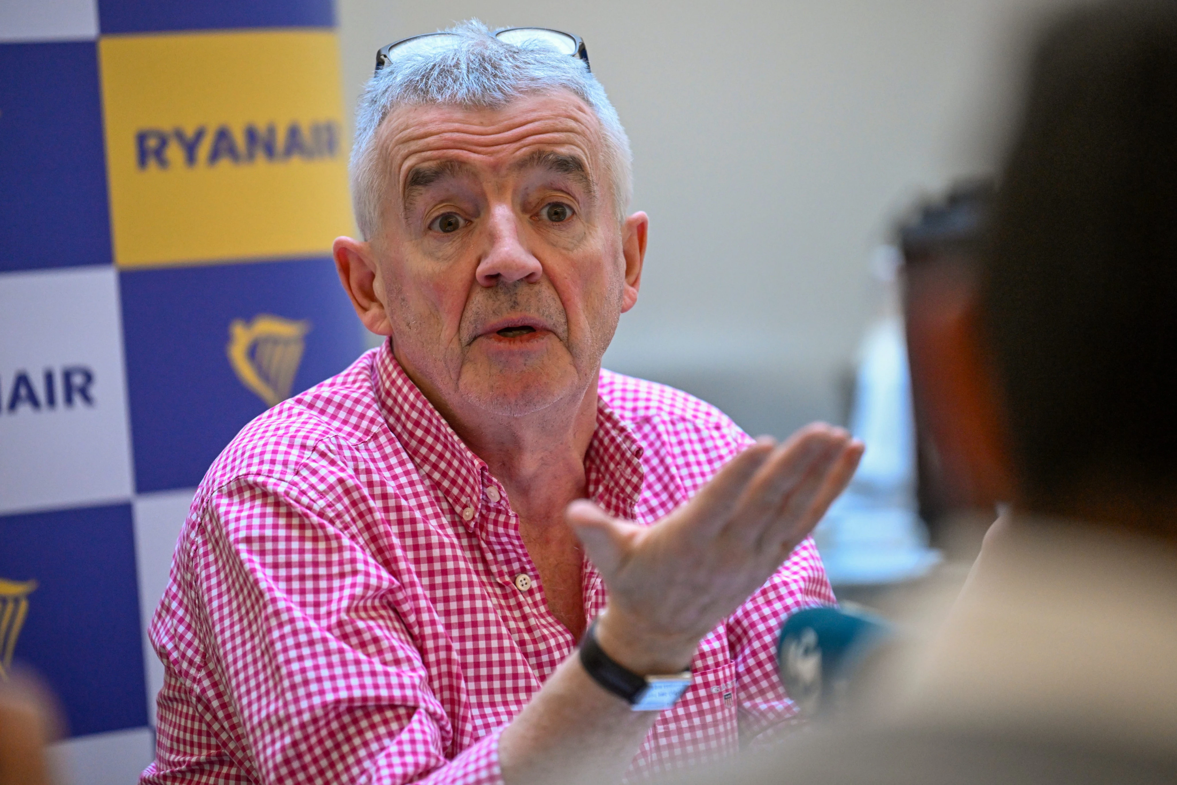 Ryanair's CEO slammed 'very lazy airport directors' in Ukraine and a 'lunatic Spanish minister's' luggage guidelines