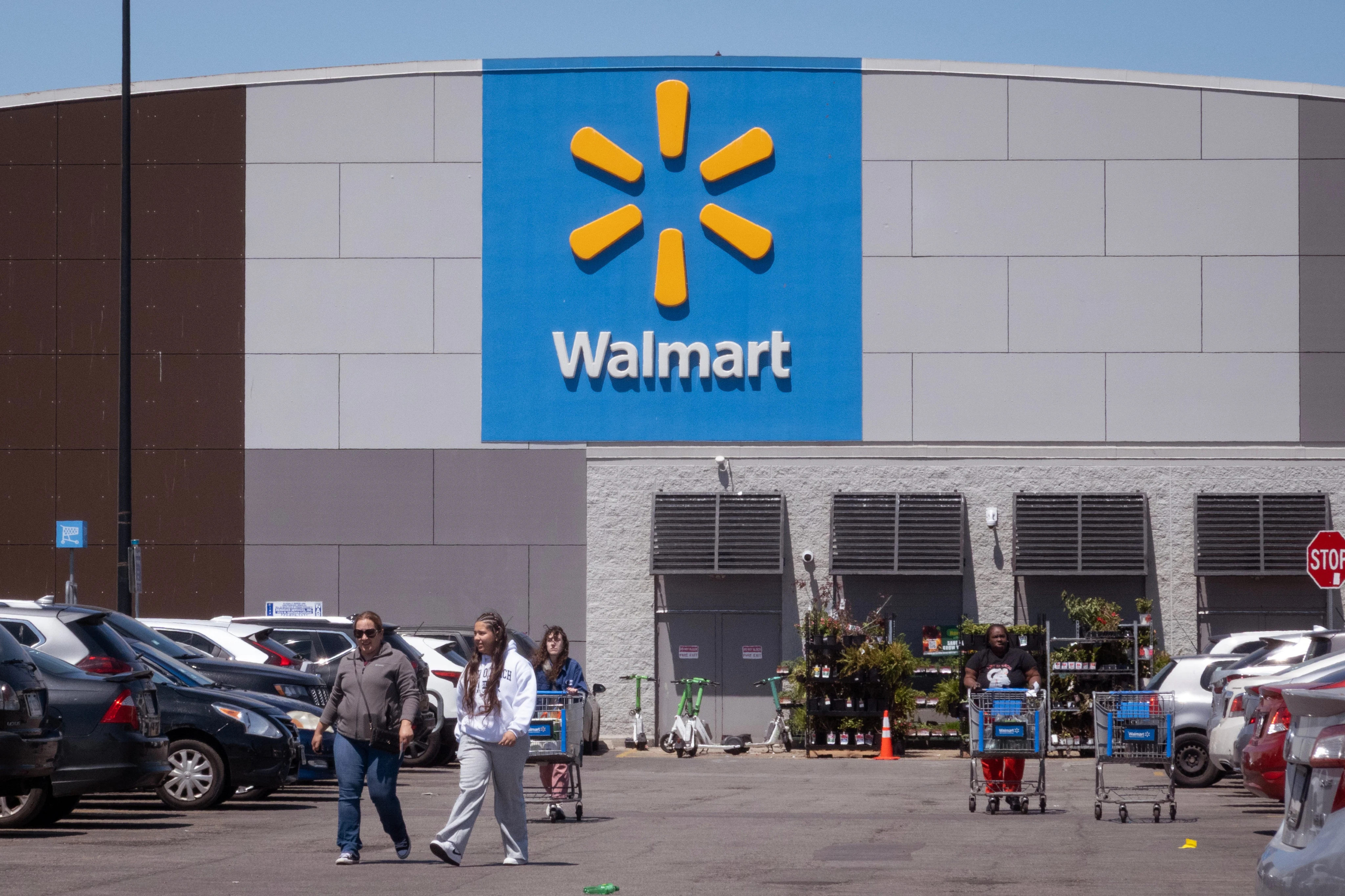 Walmart is starting to deliver restaurant meals with your grocery order
